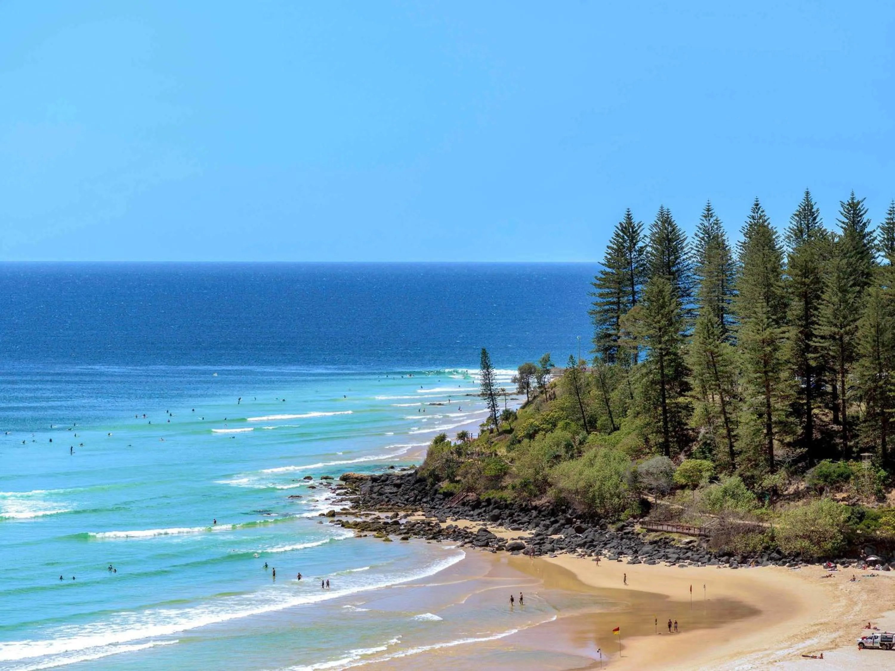 Property building in Mantra Coolangatta Beach