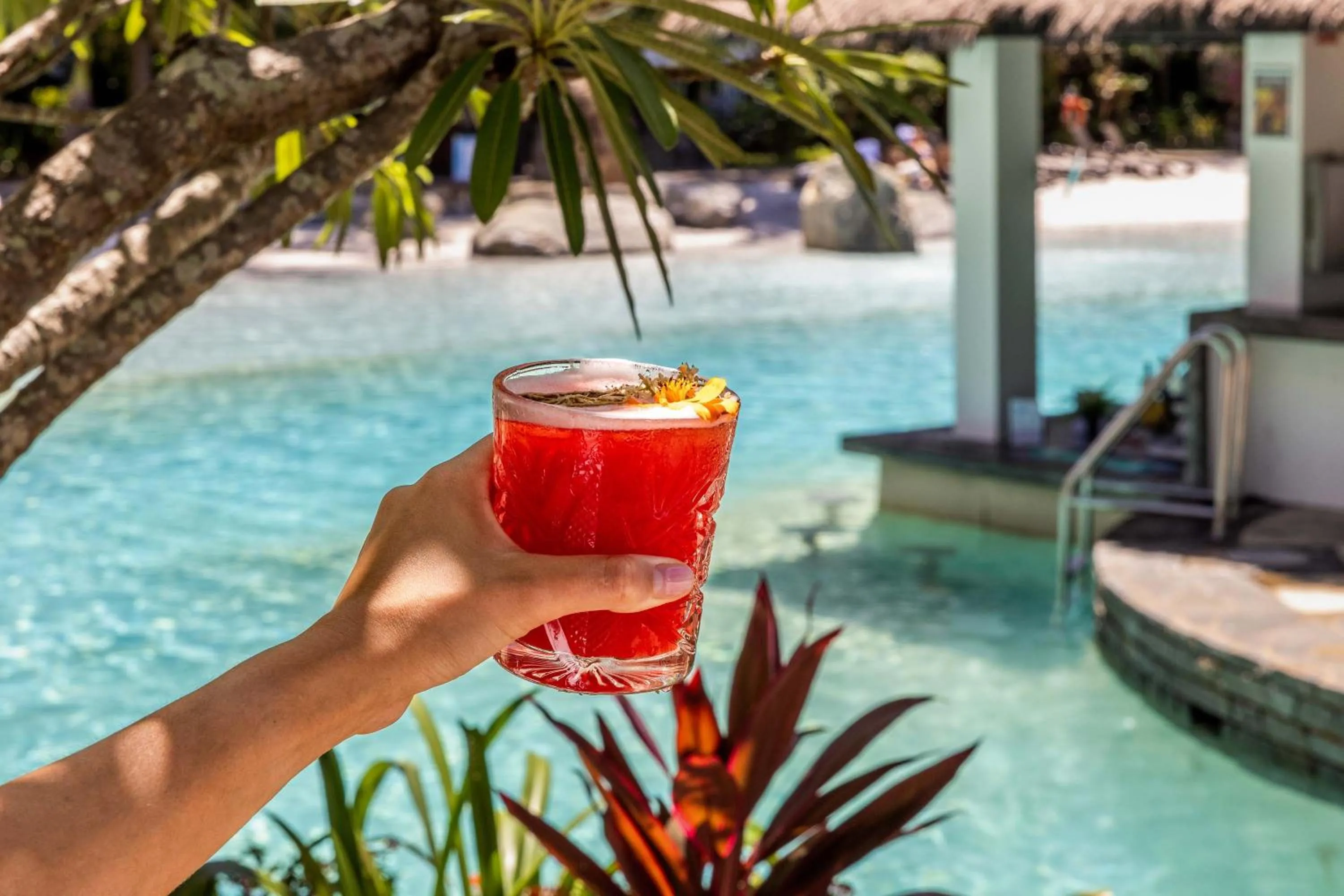 Lounge or bar in Peppers Beach Club & Spa