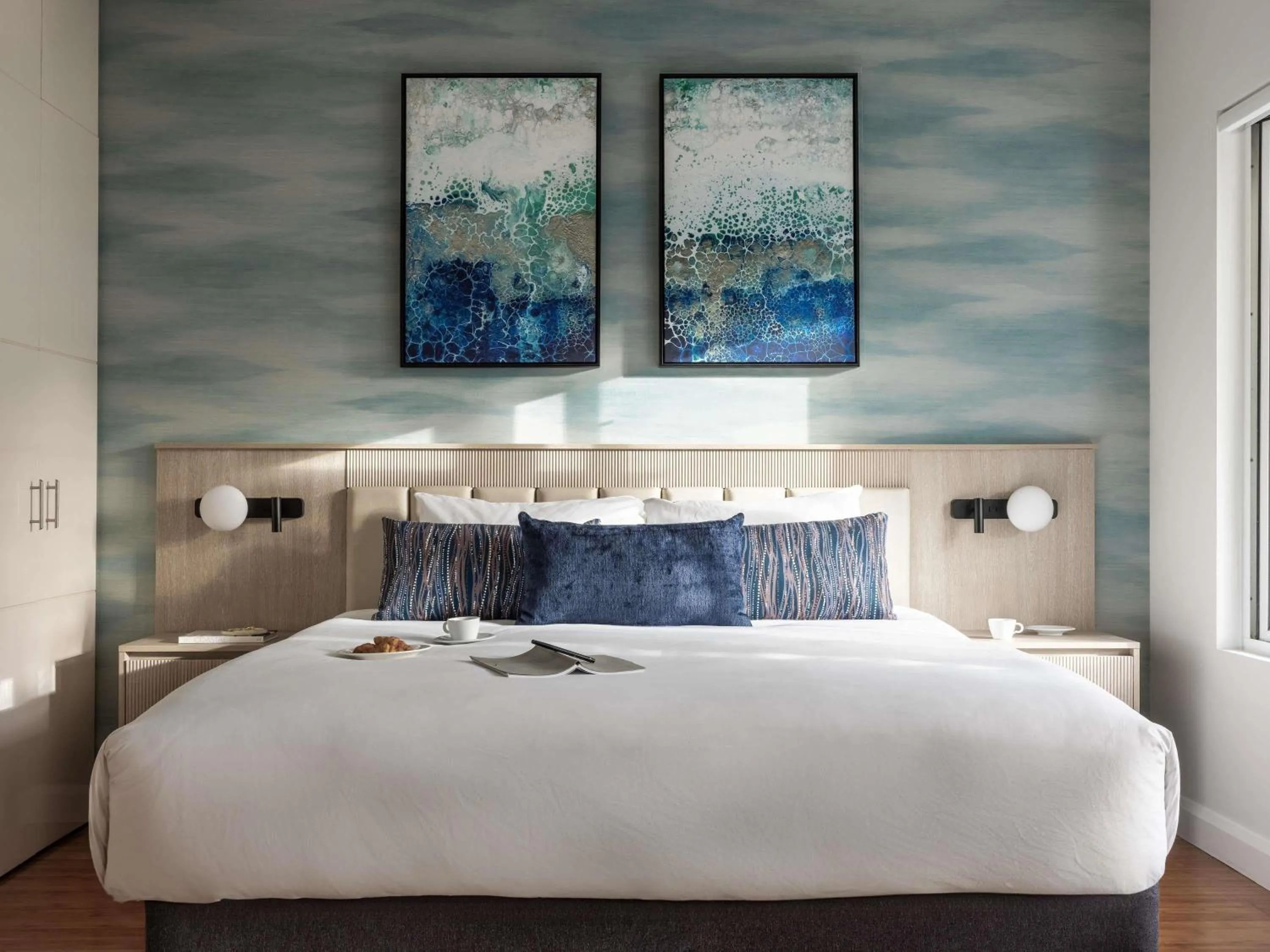 Bedroom, Bed in Peppers Beach Club & Spa