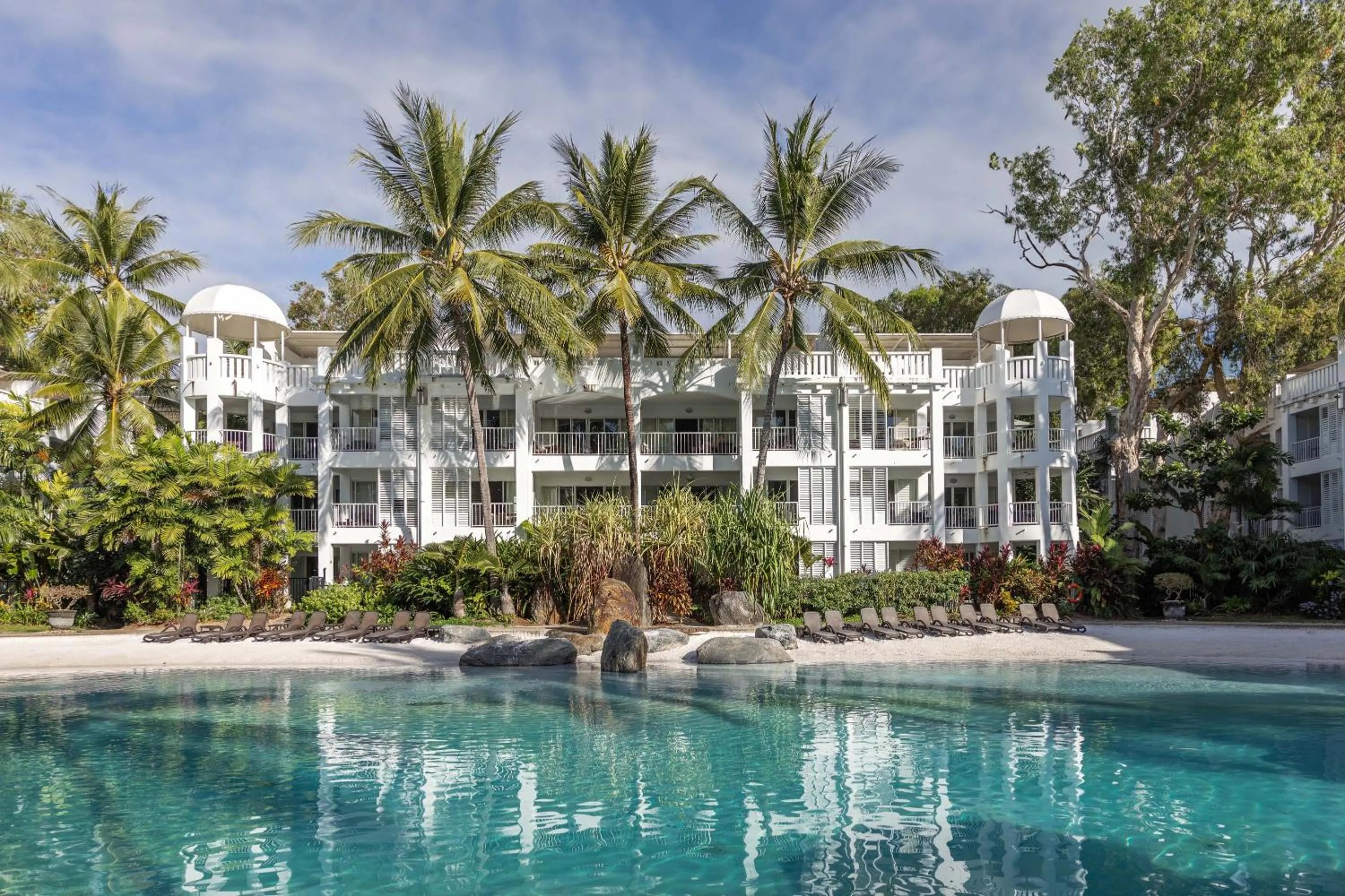Swimming pool in Peppers Beach Club & Spa