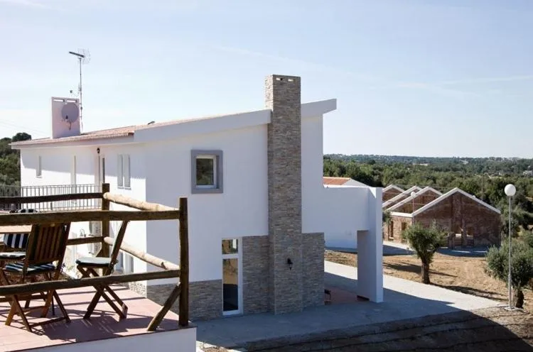 Facade/entrance, Property Building in Hotel Quinta Dos Bastos