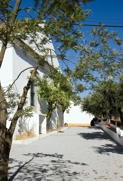 Facade/entrance in Hotel Quinta Dos Bastos