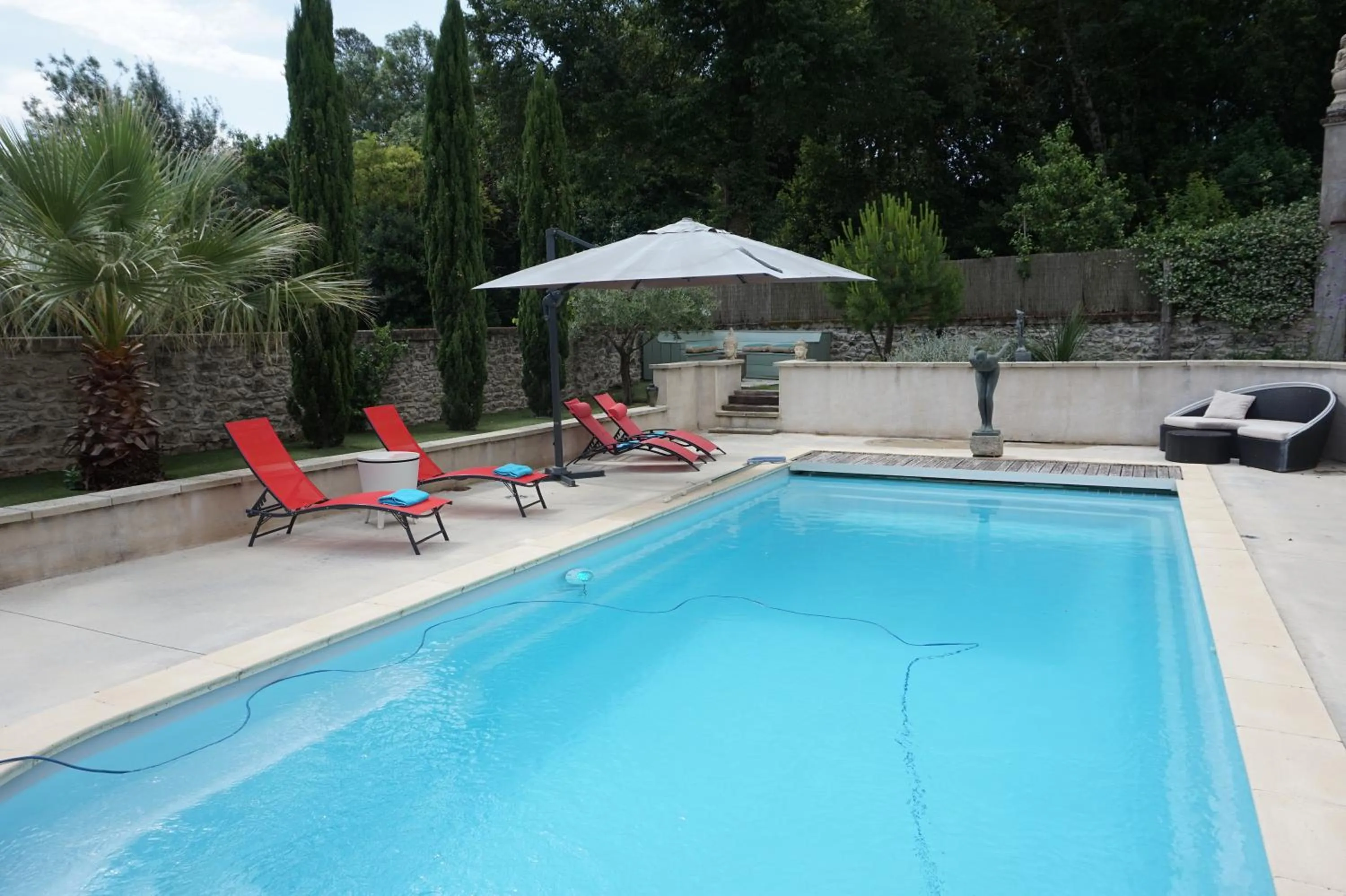 Swimming pool in Le Clos des Troubadours