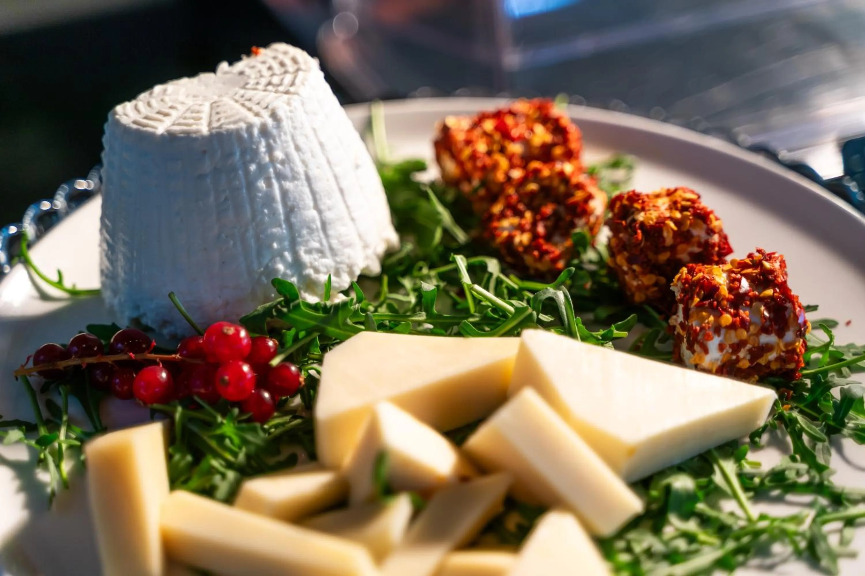 Food and drinks in Roma Luxus Hotel