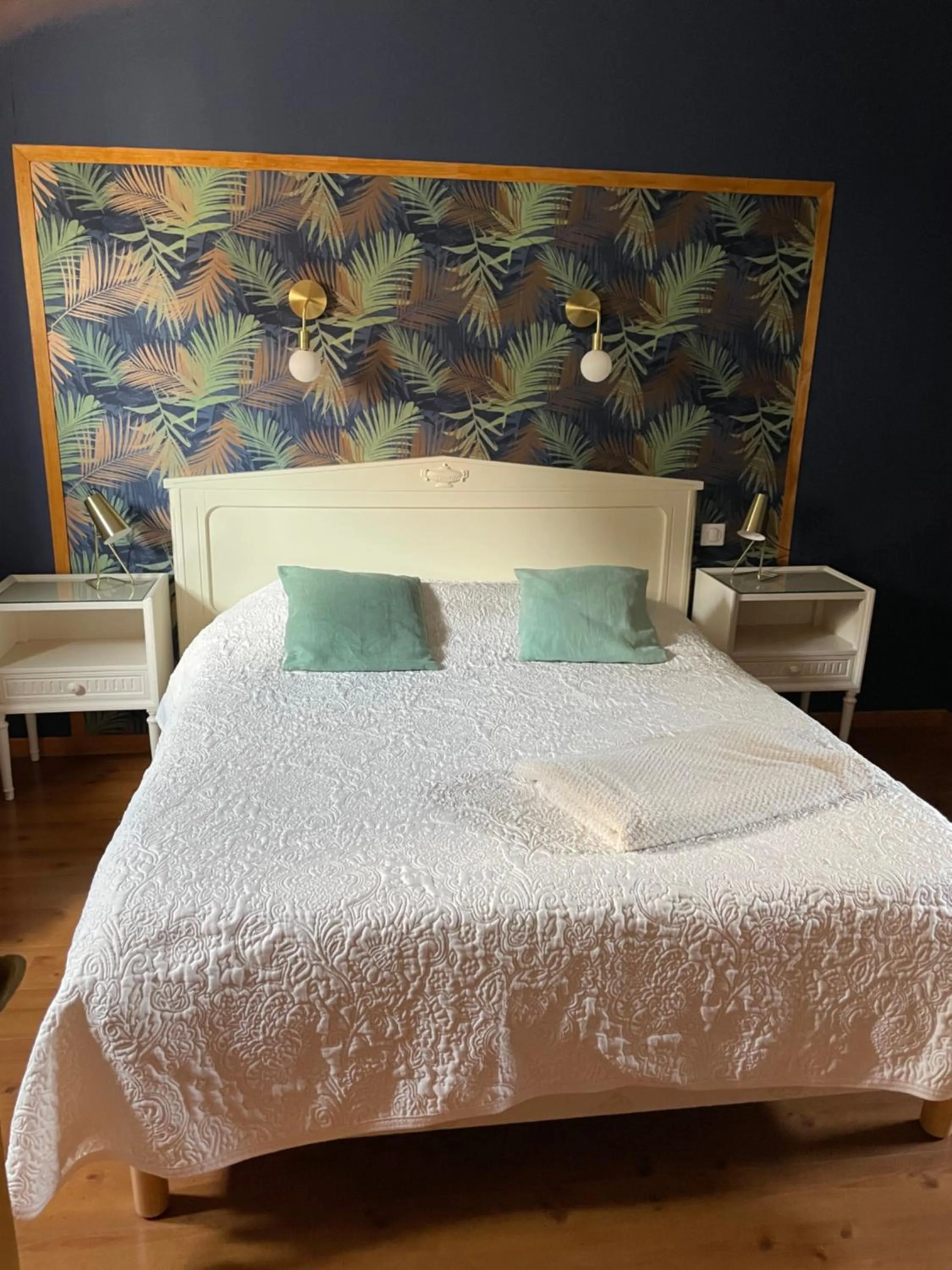 Bed in Au Bois Dormant