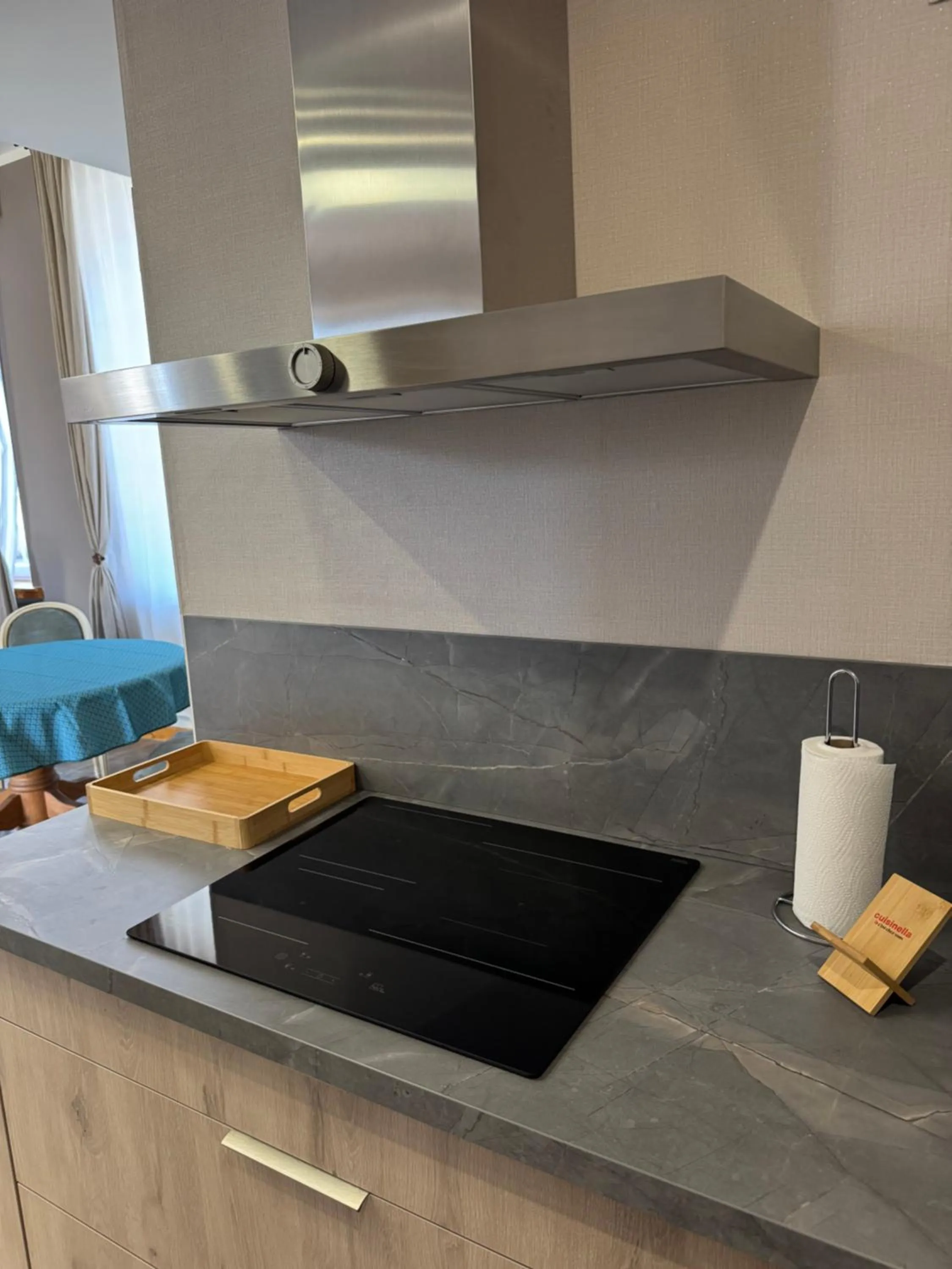 stove in Au Bois Dormant