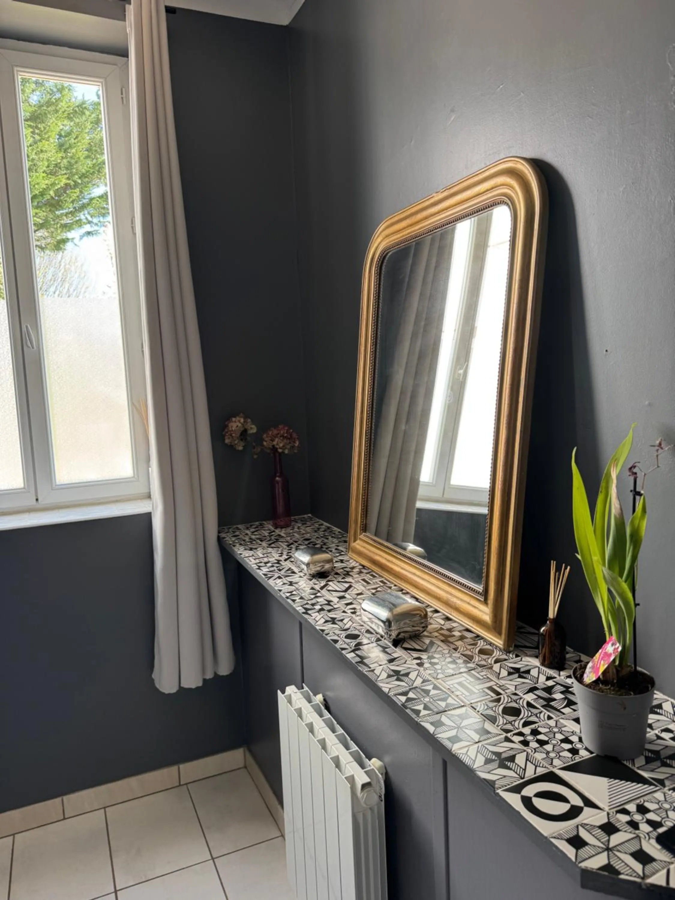 Bathroom in Au Bois Dormant