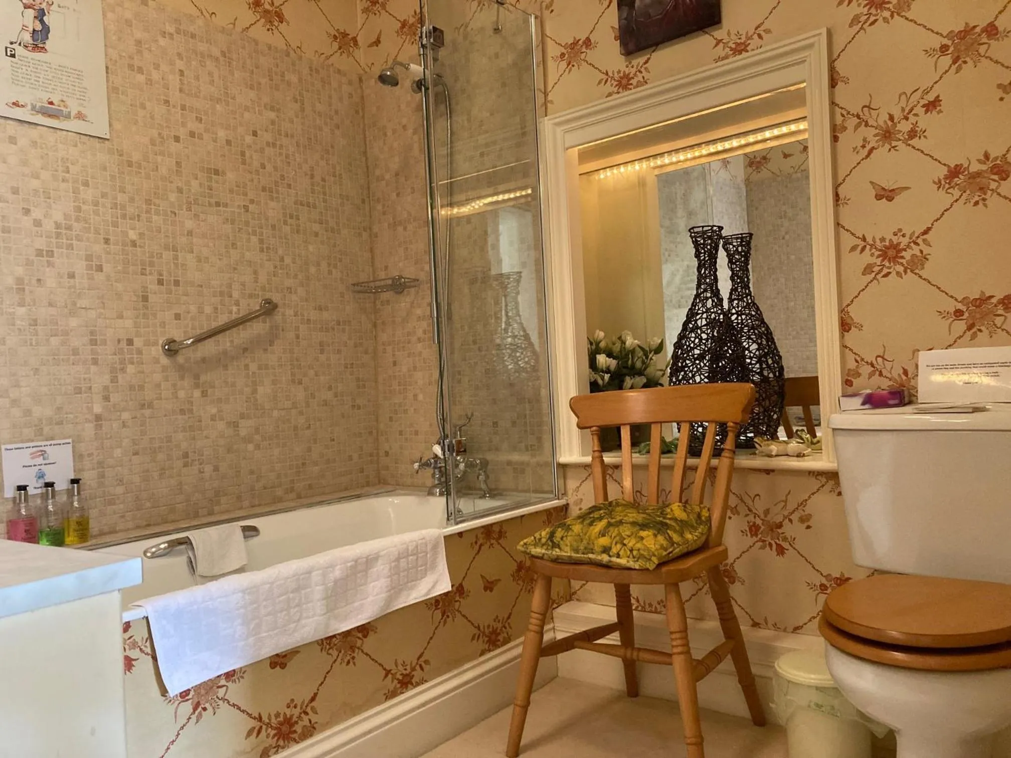 Bathroom in Mickley Bed and Breakfast