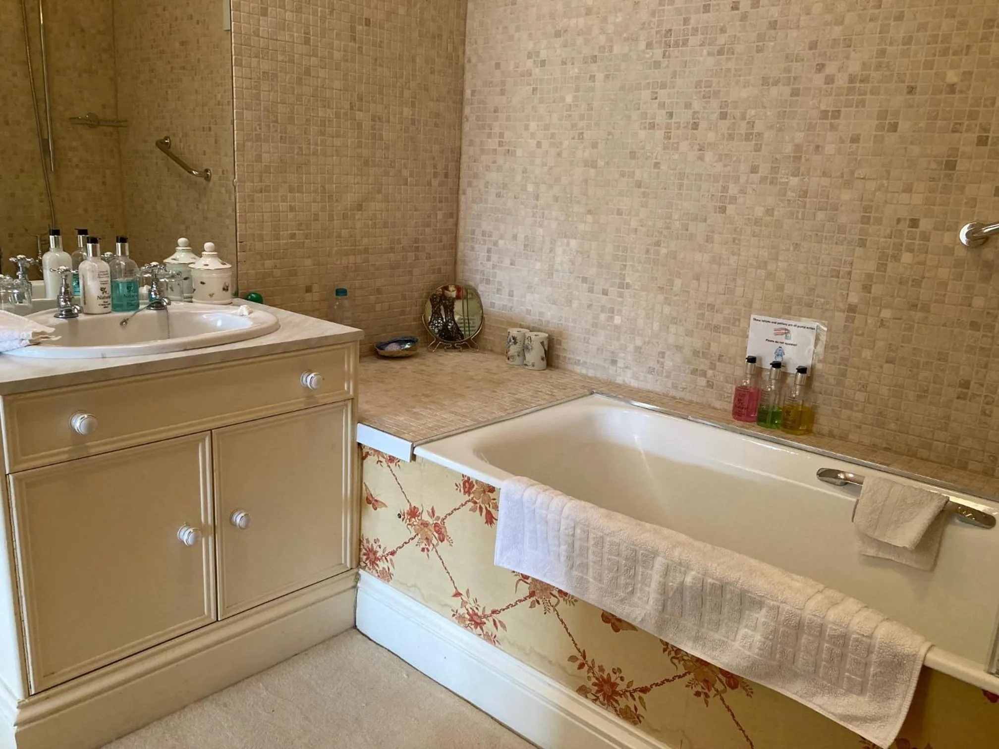 Bathroom in Mickley Bed and Breakfast