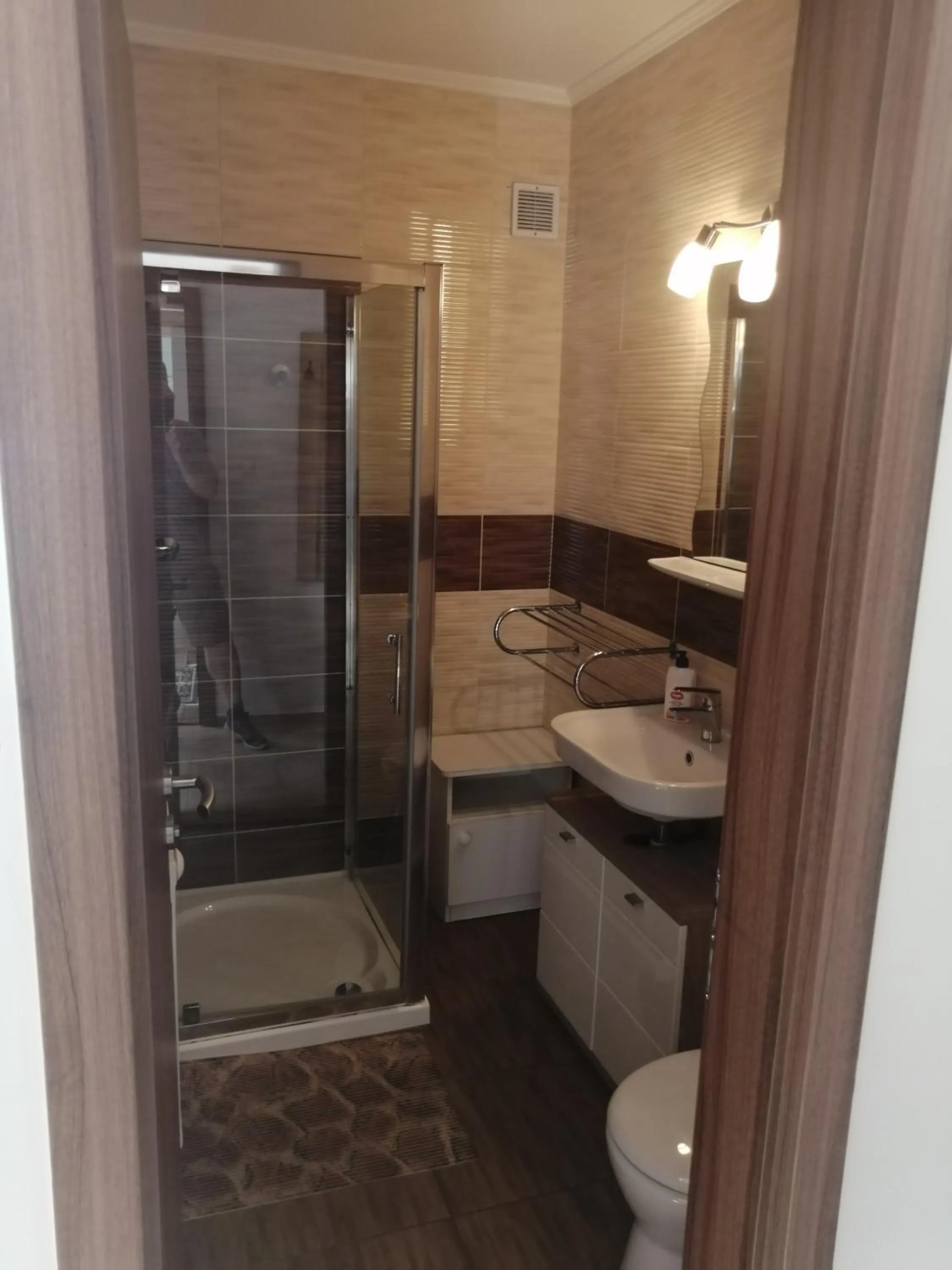 Anita Apartman