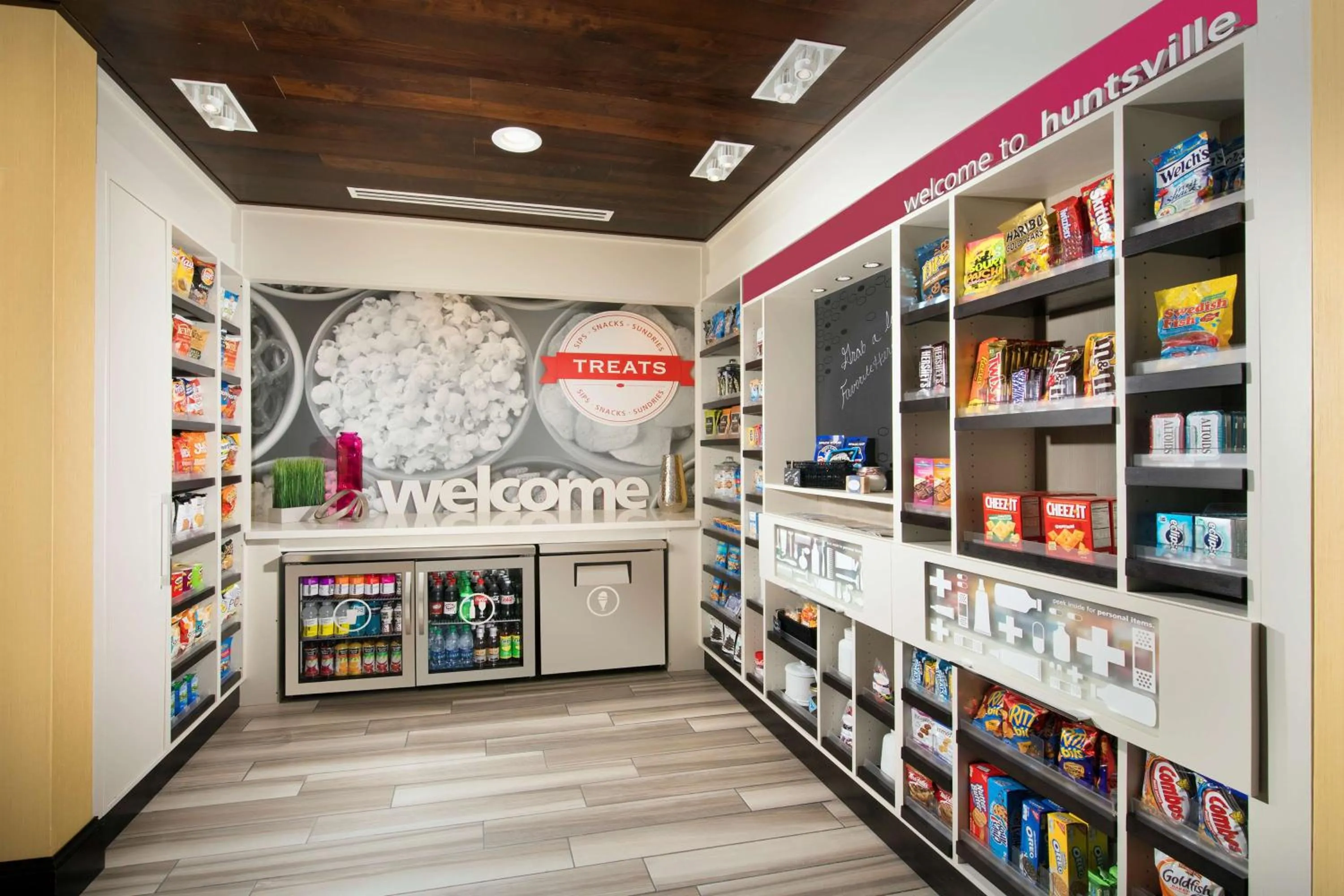 Restaurant/places to eat in Hampton Inn Huntsville/Village of Providence, AL