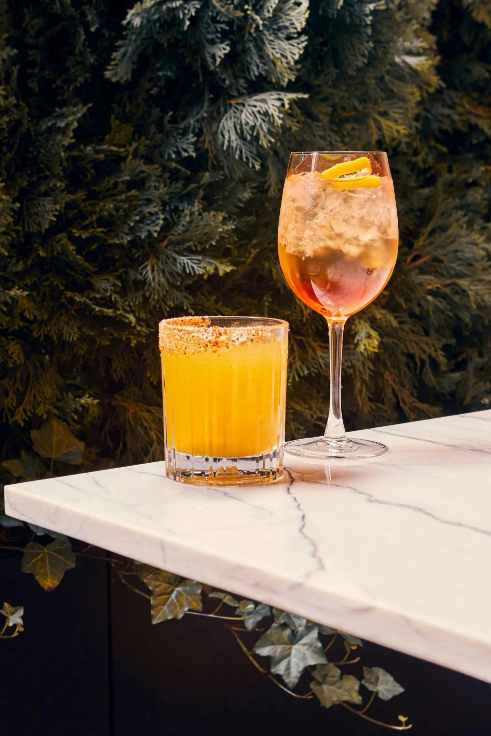 Restaurant/places to eat in Conrad Chicago