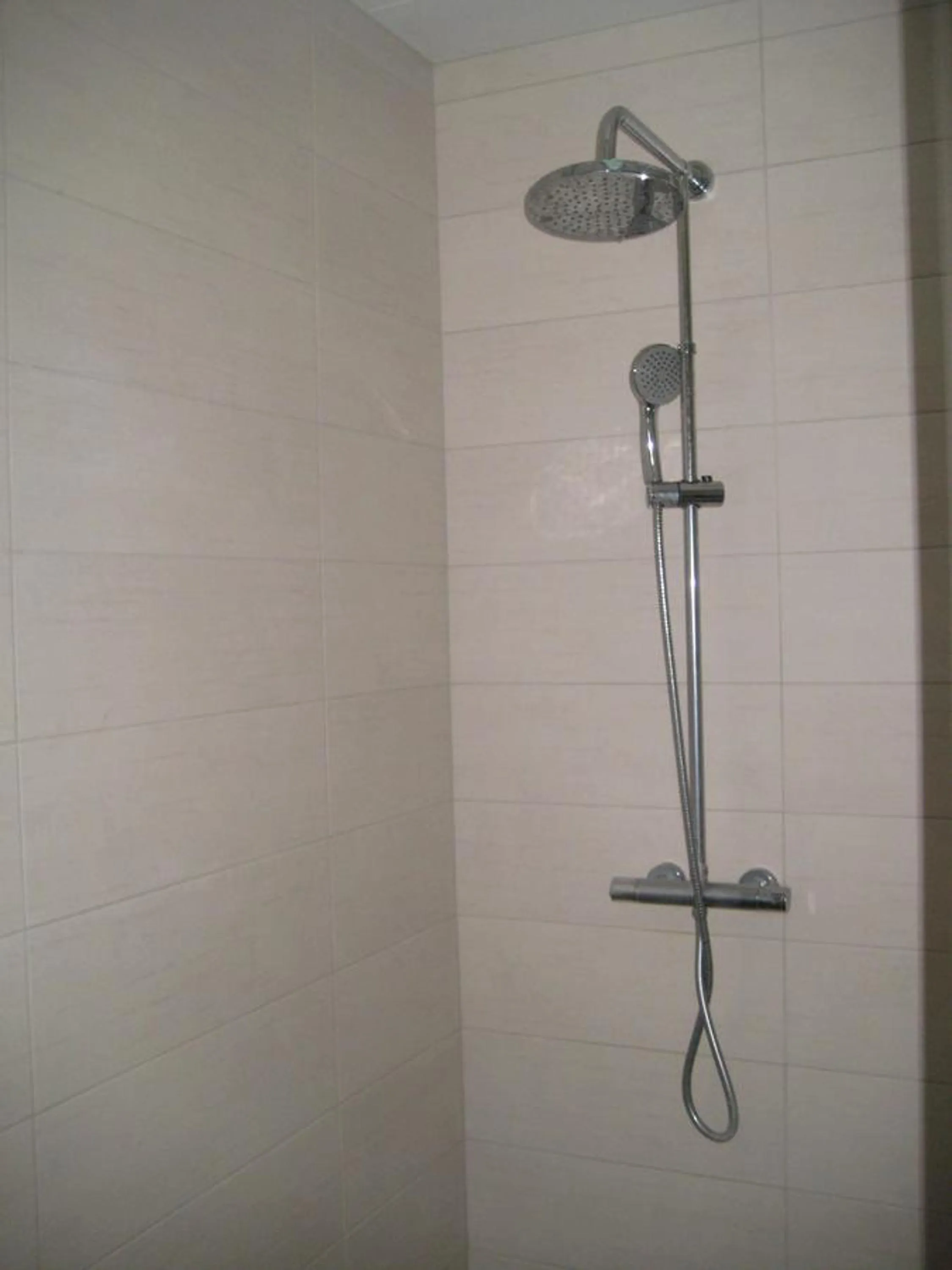 Shower in Country Dream - Langholt 2