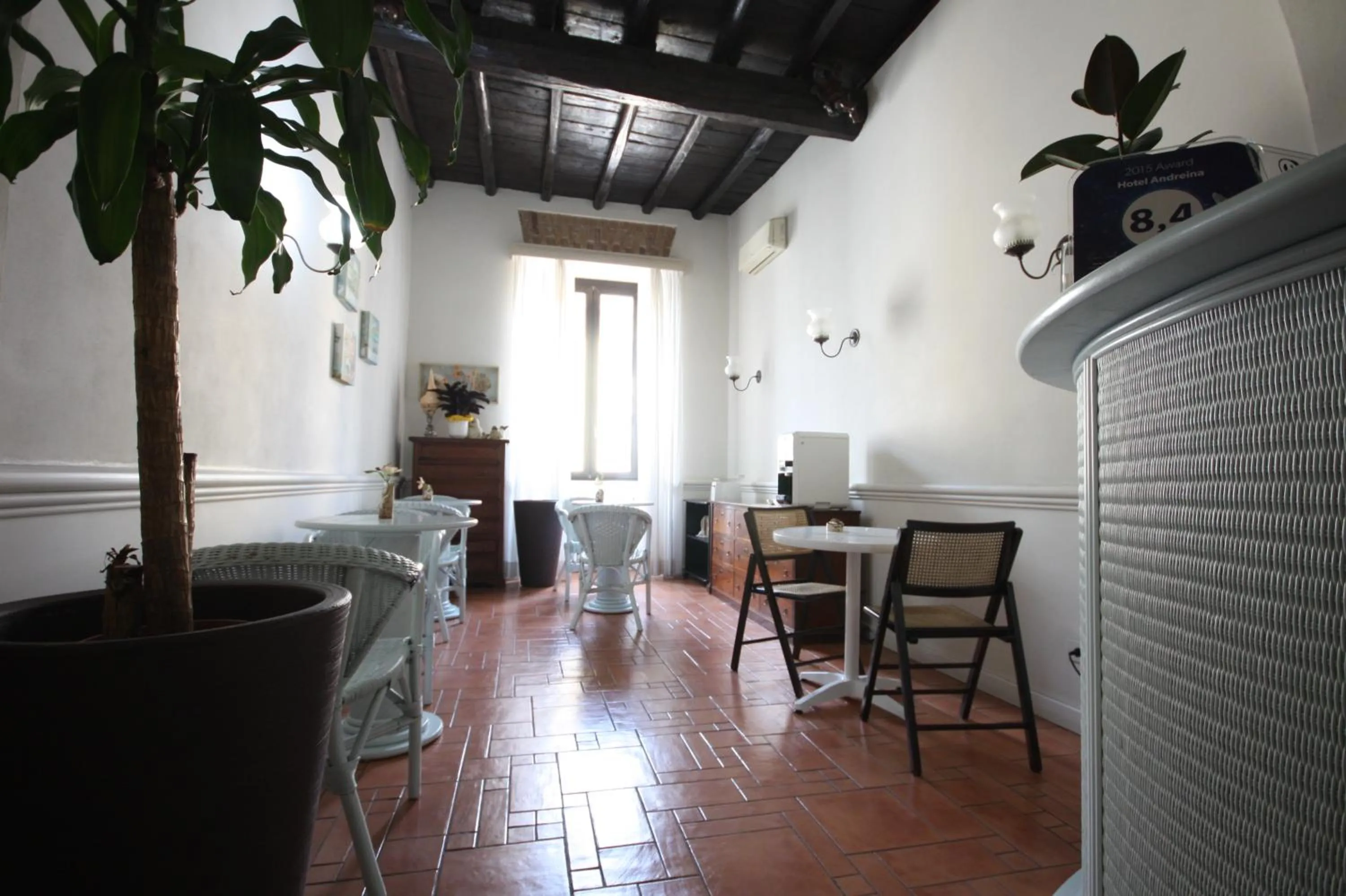 Lobby or reception, Restaurant/Places to Eat in Hotel Andreina