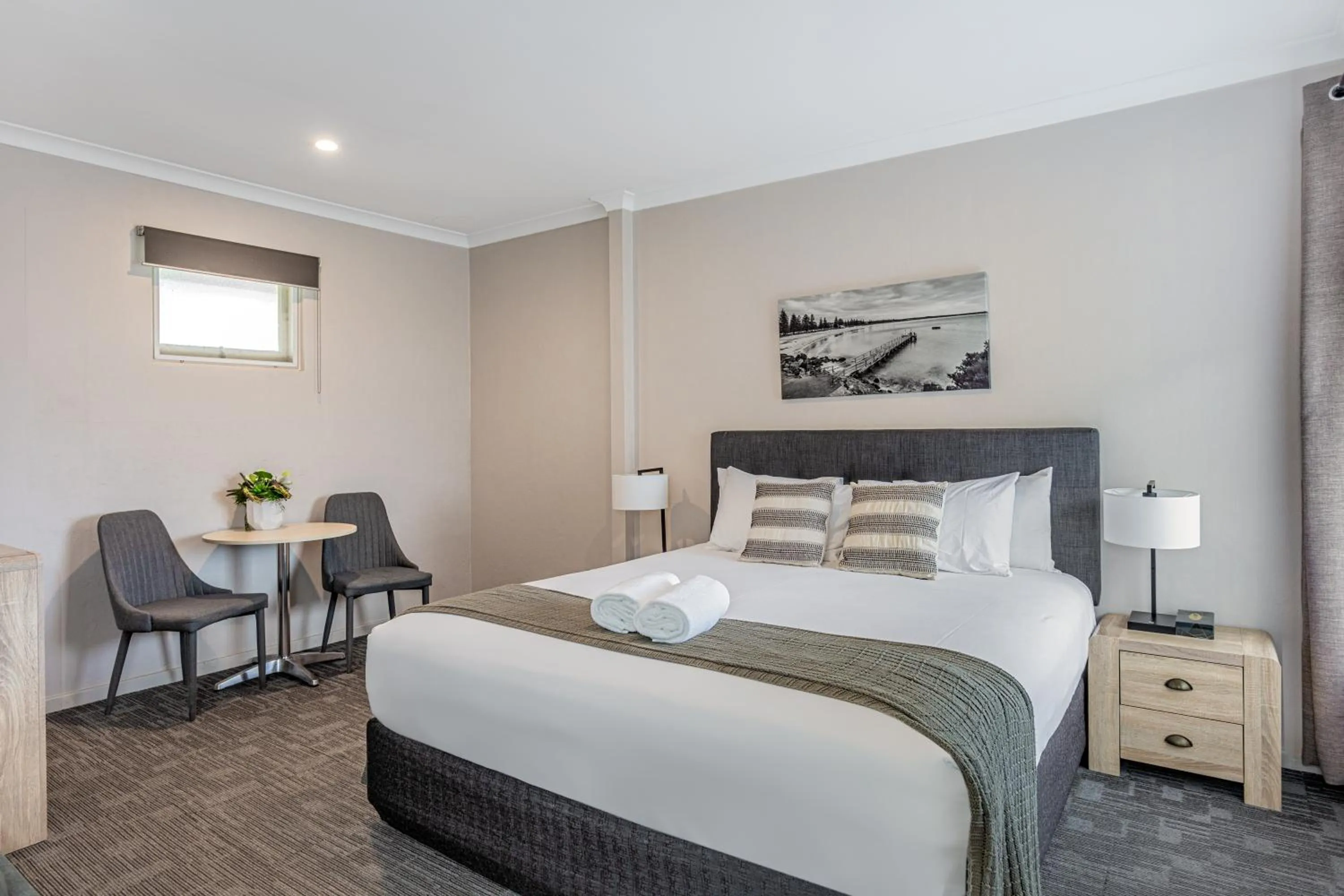 Shower, Bed in Mandala Ace Albany Hotel