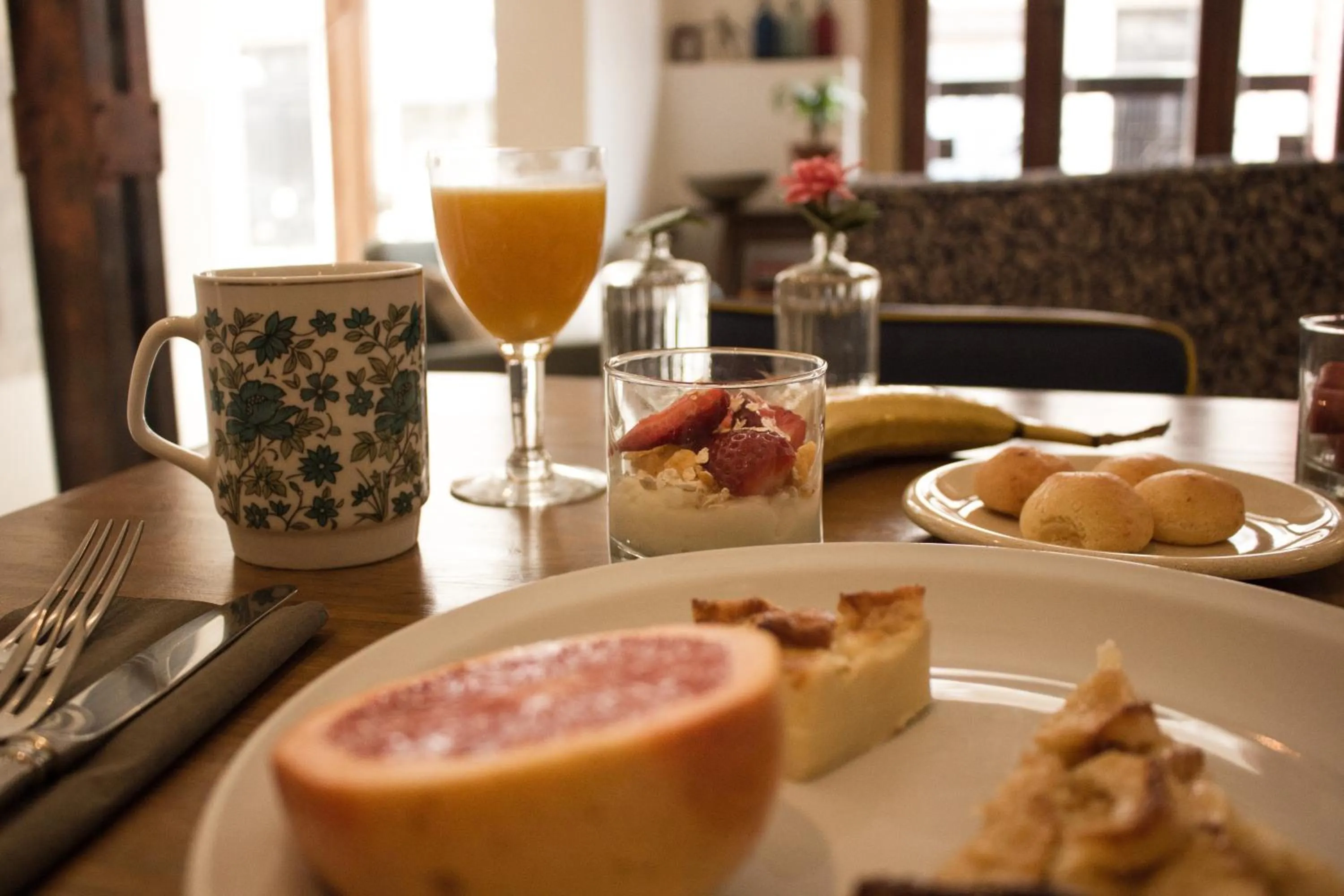 Food and drinks in L'Adresse Hôtel Boutique