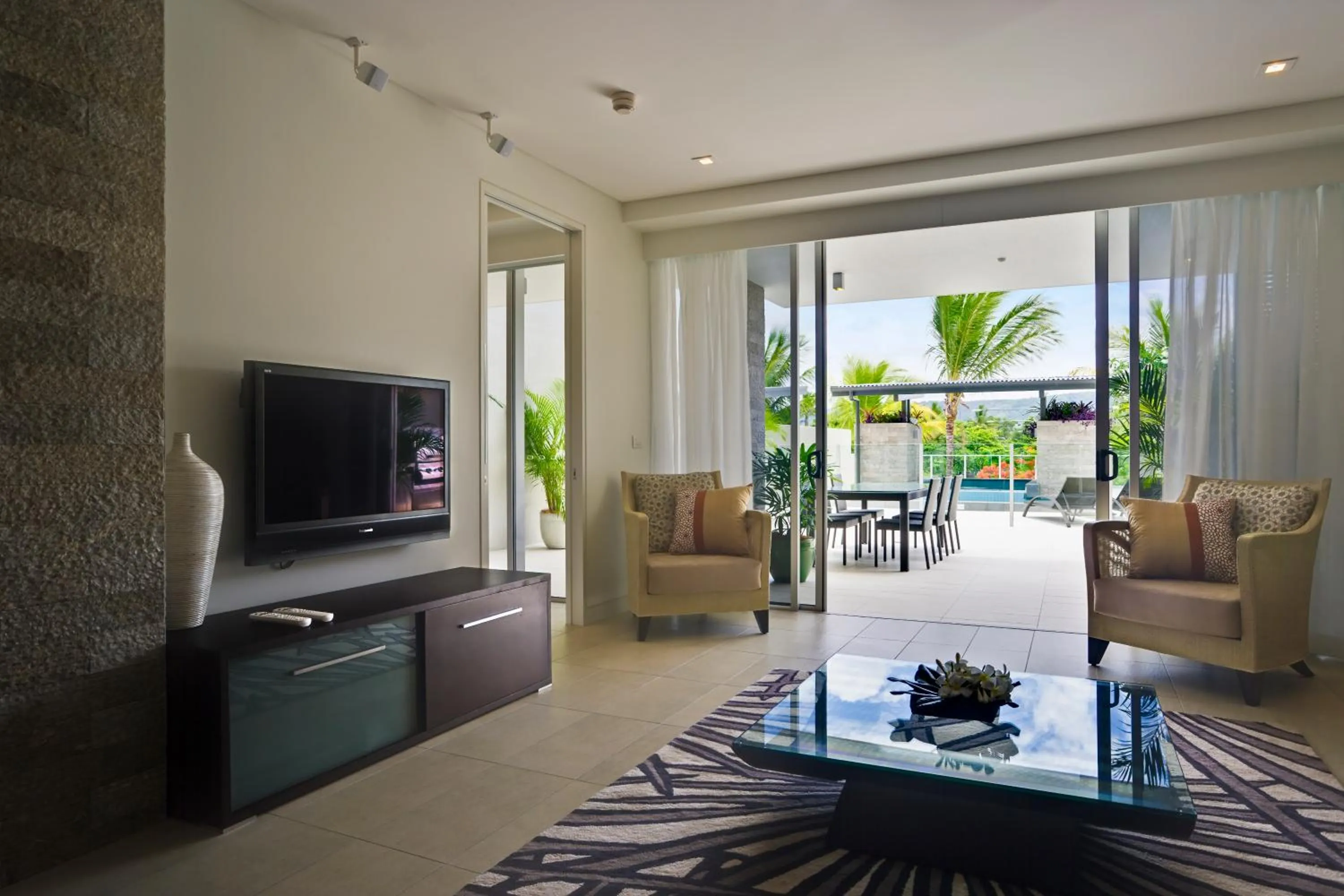 TV and multimedia in Coconut Grove