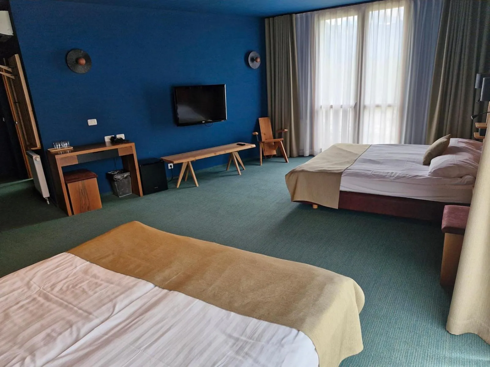 TV and multimedia, Bed in Hotel Boka