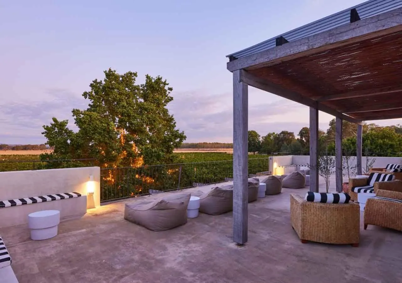 Balcony/Terrace in Lancemore Milawa