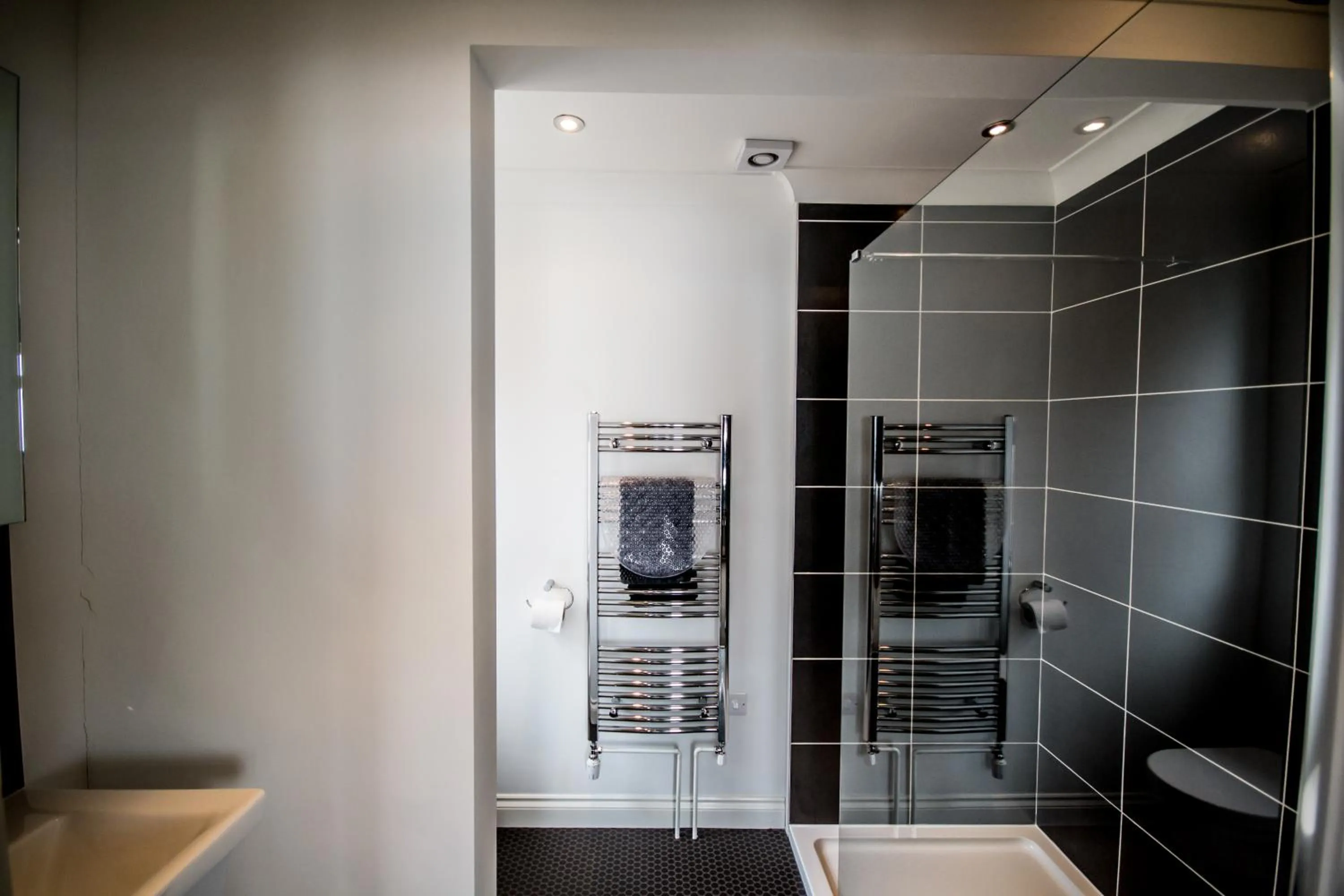 Bathroom in shoreside inn