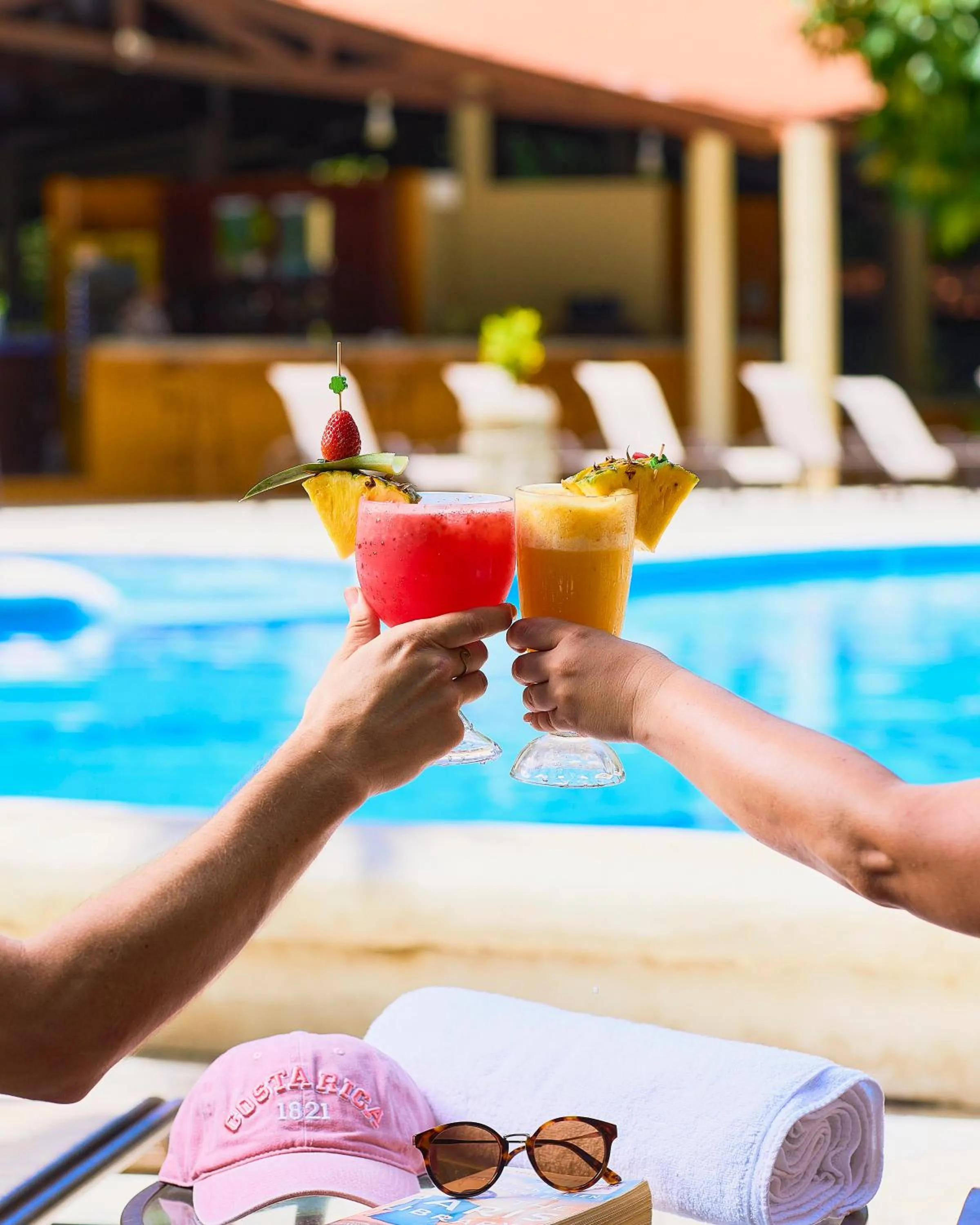 Food and drinks in Aninga Lodge