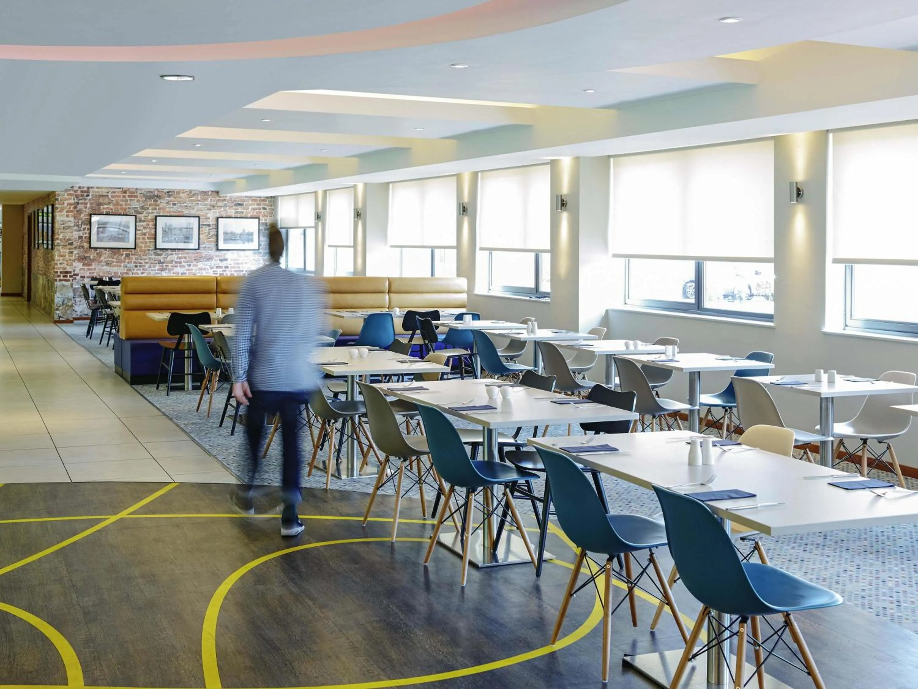 Lounge or bar in ibis Styles Birmingham NEC & Airport