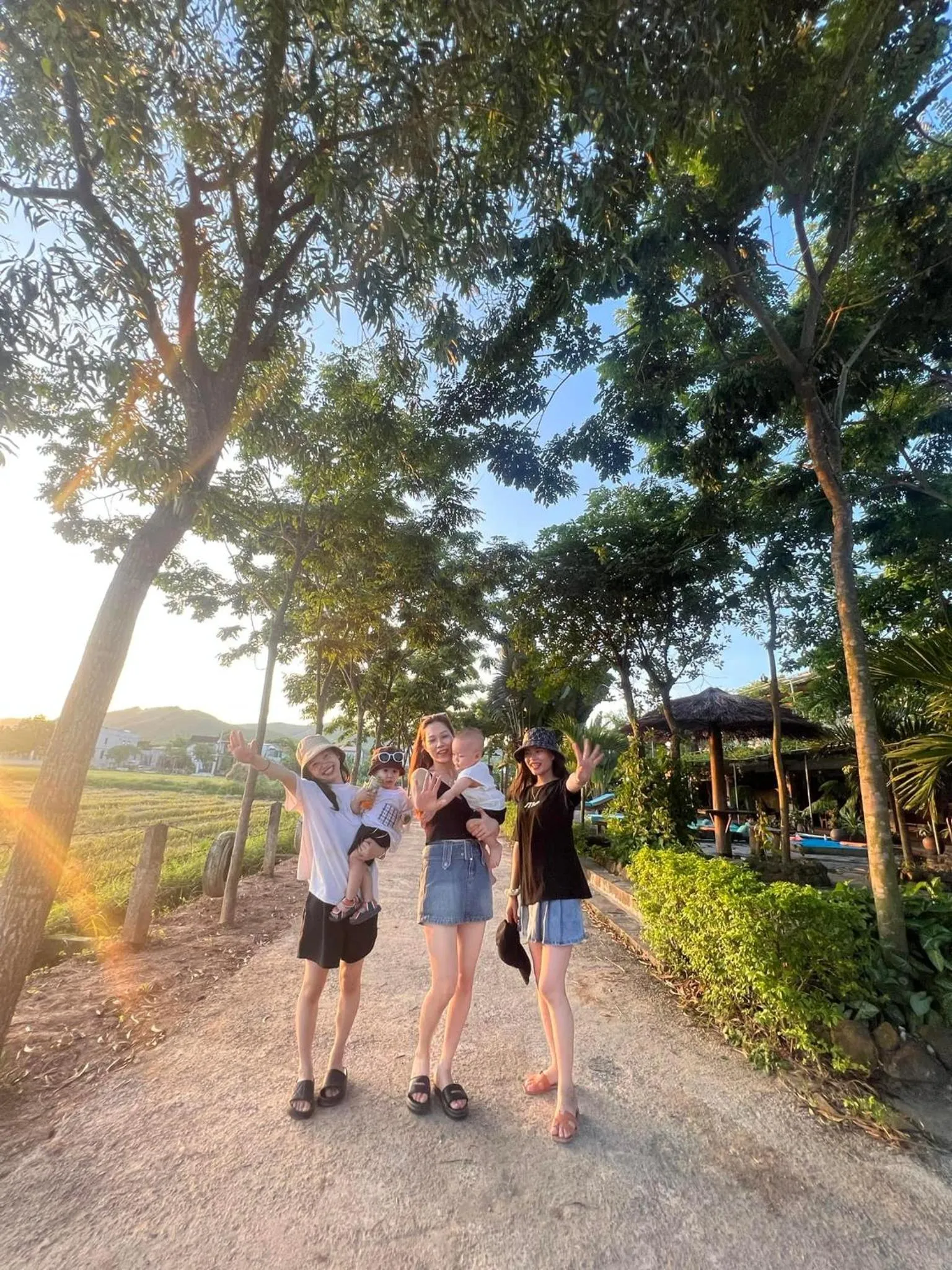 Property building in Jungle Boss Travel Lodge