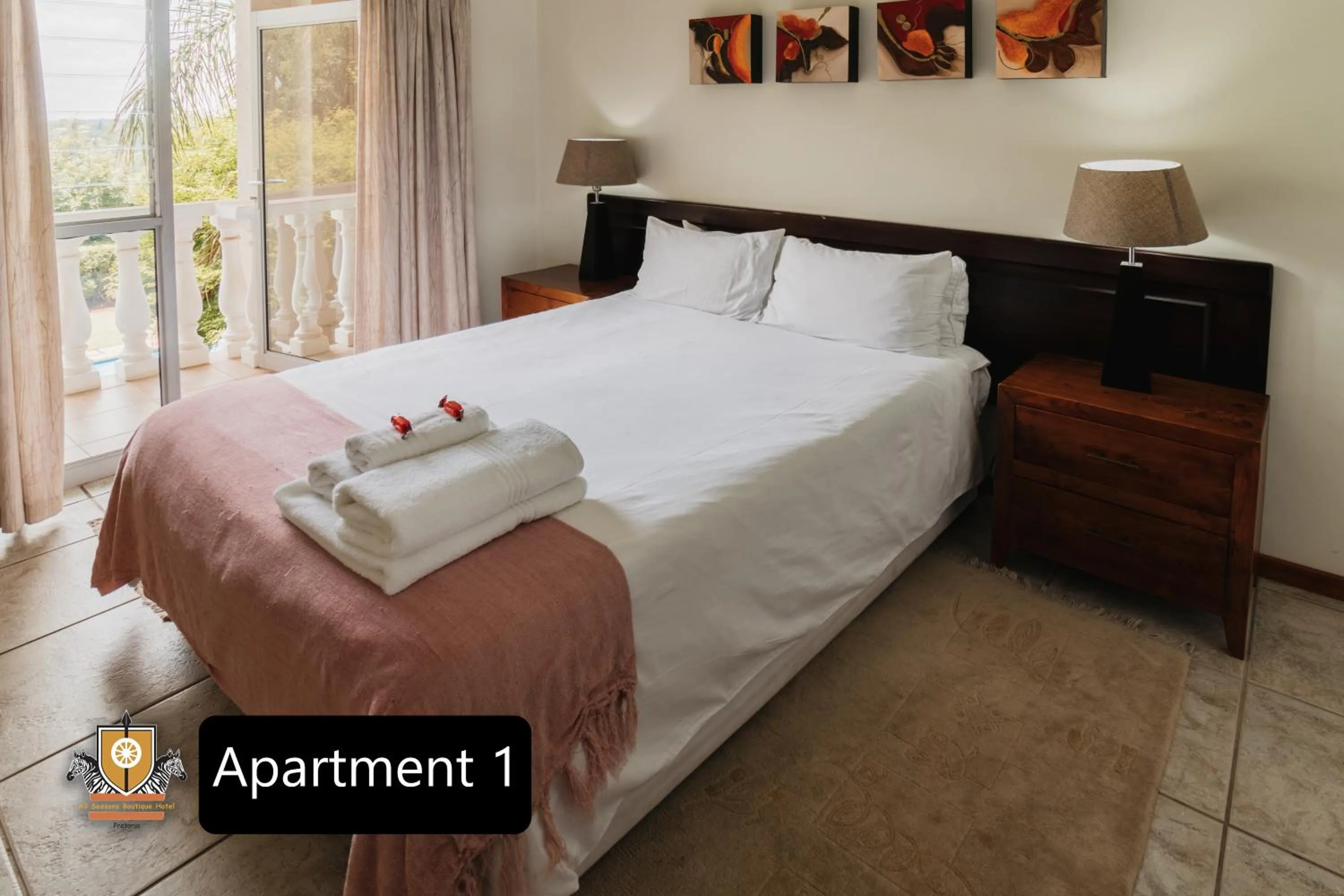 Bedroom, Bed in All Seasons Boutique Hotel - Sustainable Electricity and Water