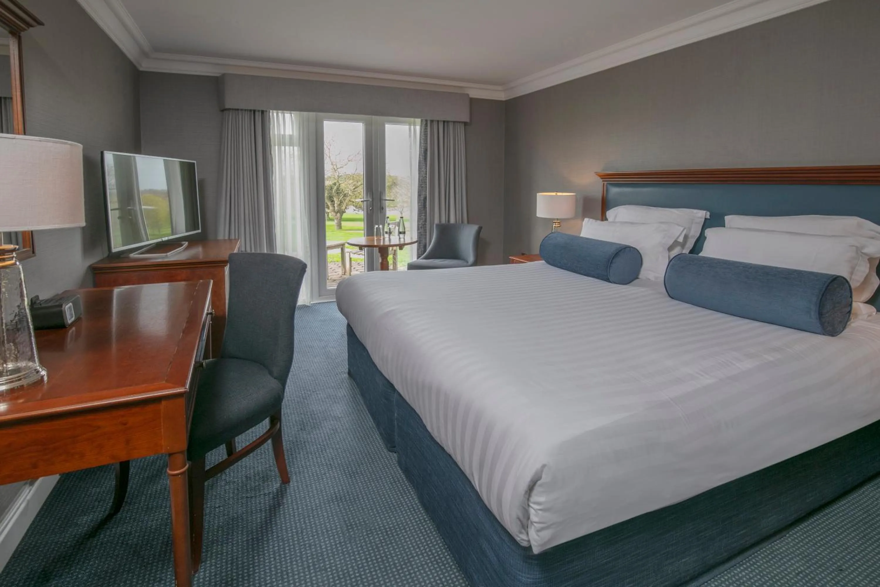 Bed in Windmill Village Hotel, Golf Club & Spa, BW Signature Collection