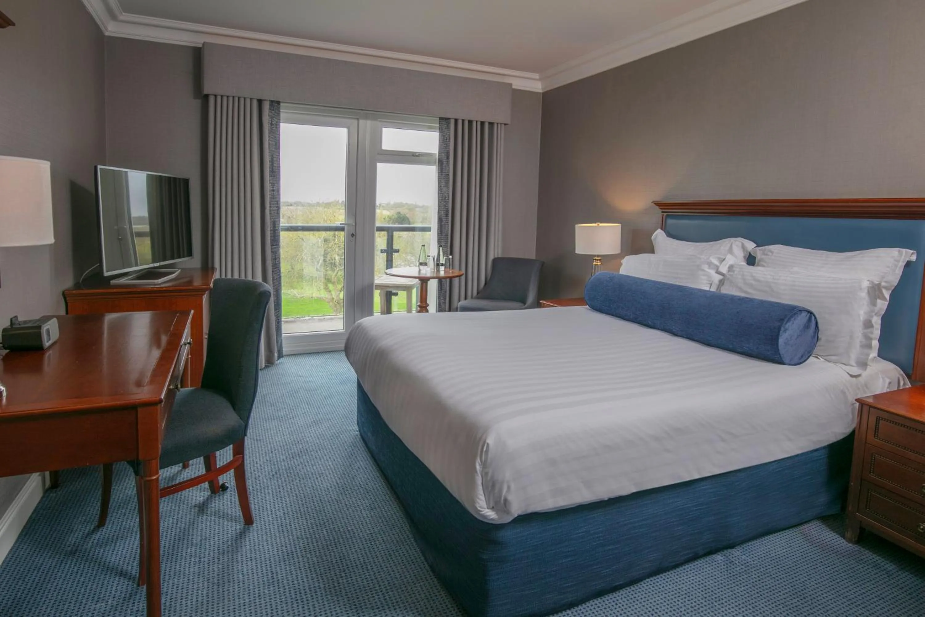 Bed in Windmill Village Hotel, Golf Club & Spa, BW Signature Collection