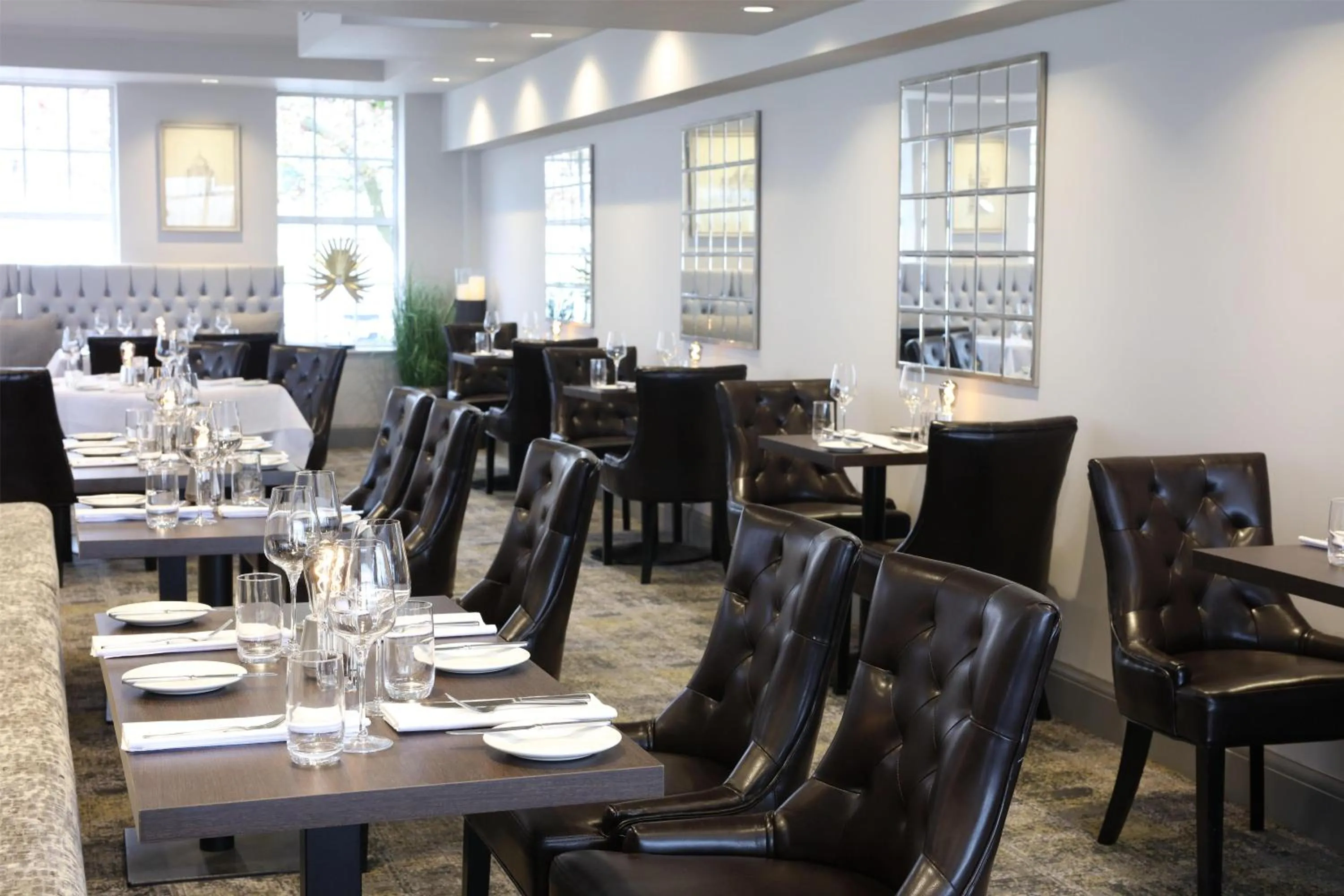 Restaurant/places to eat in Windmill Village Hotel, Golf Club & Spa, BW Signature Collection