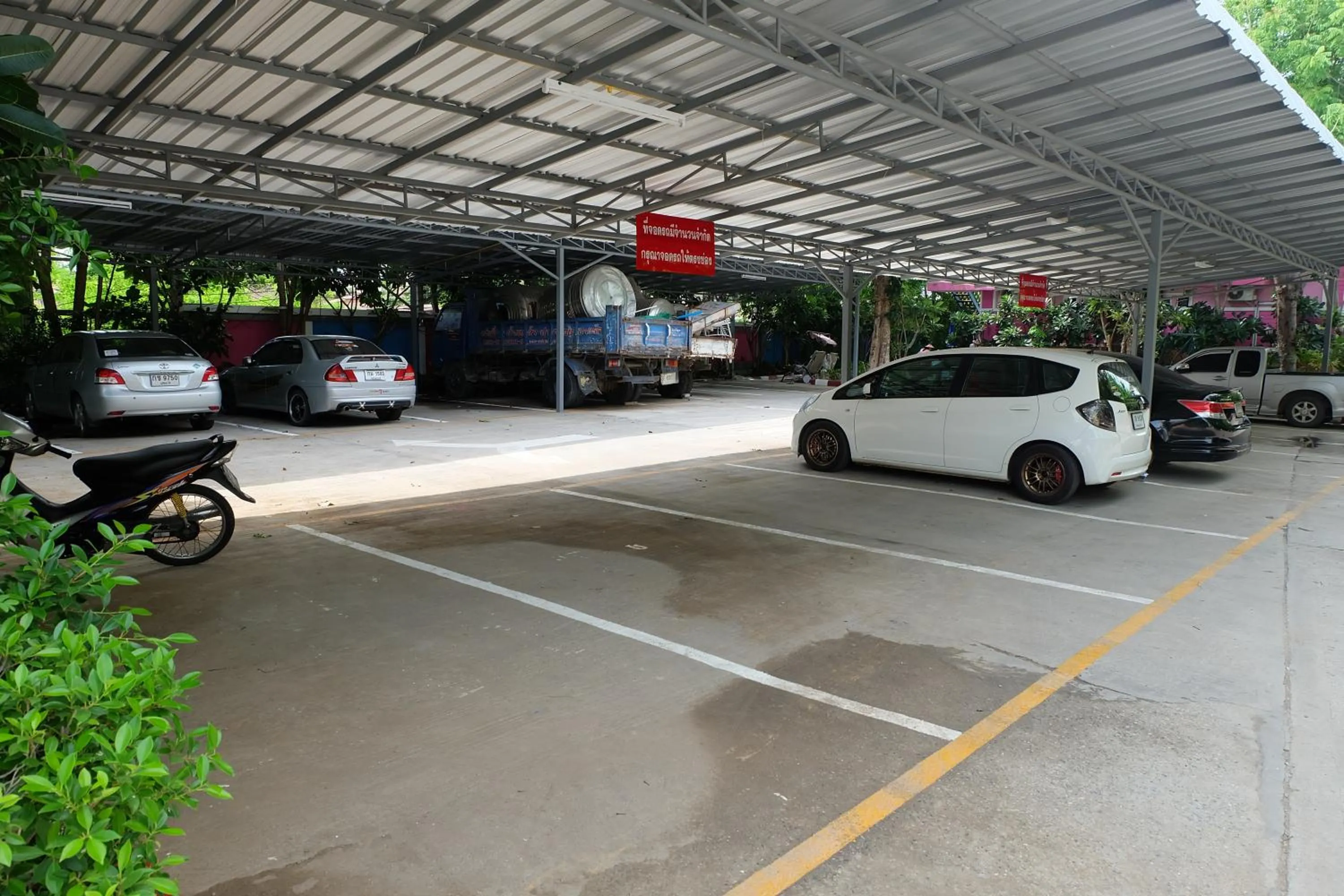 Property building in Rak Kun Resort 2