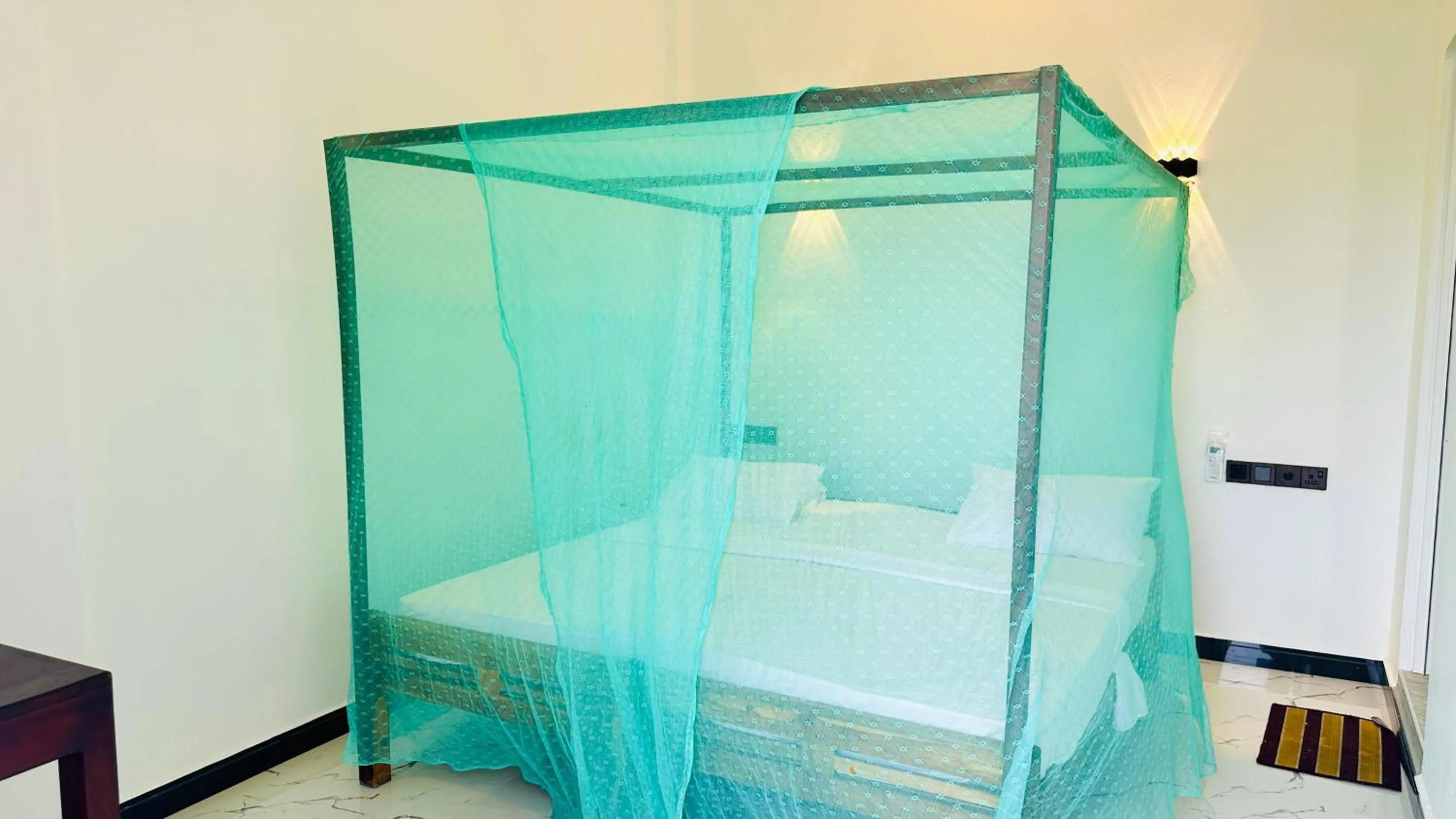 Deluxe Double Room with Balcony in Garden Beach Hotel