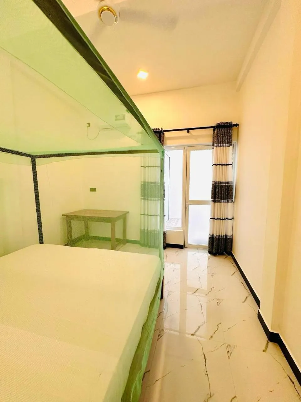 Deluxe Double Room with Balcony and Sea View in Garden Beach Hotel