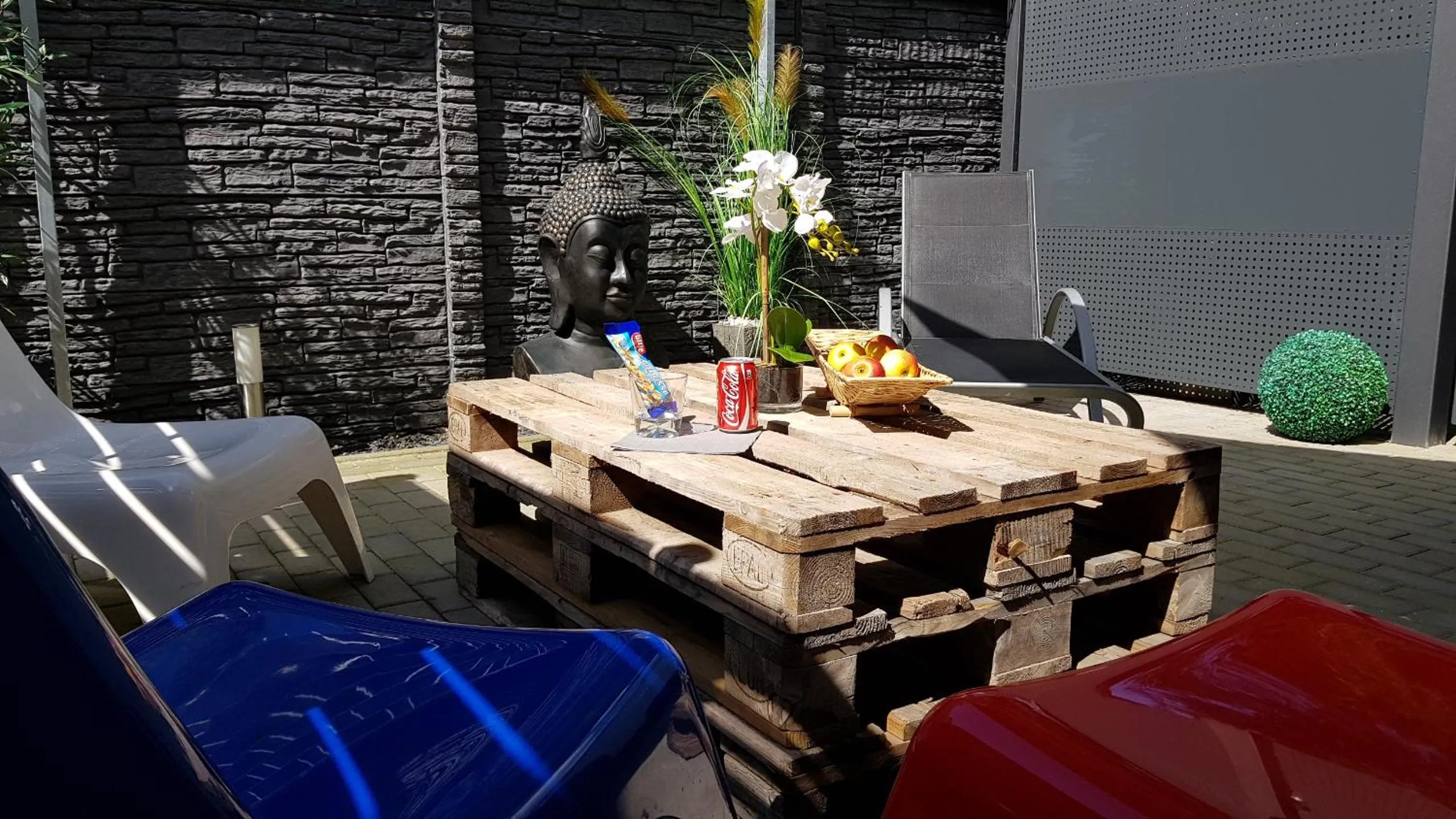 Balcony/Terrace in Triumph Inn Pension