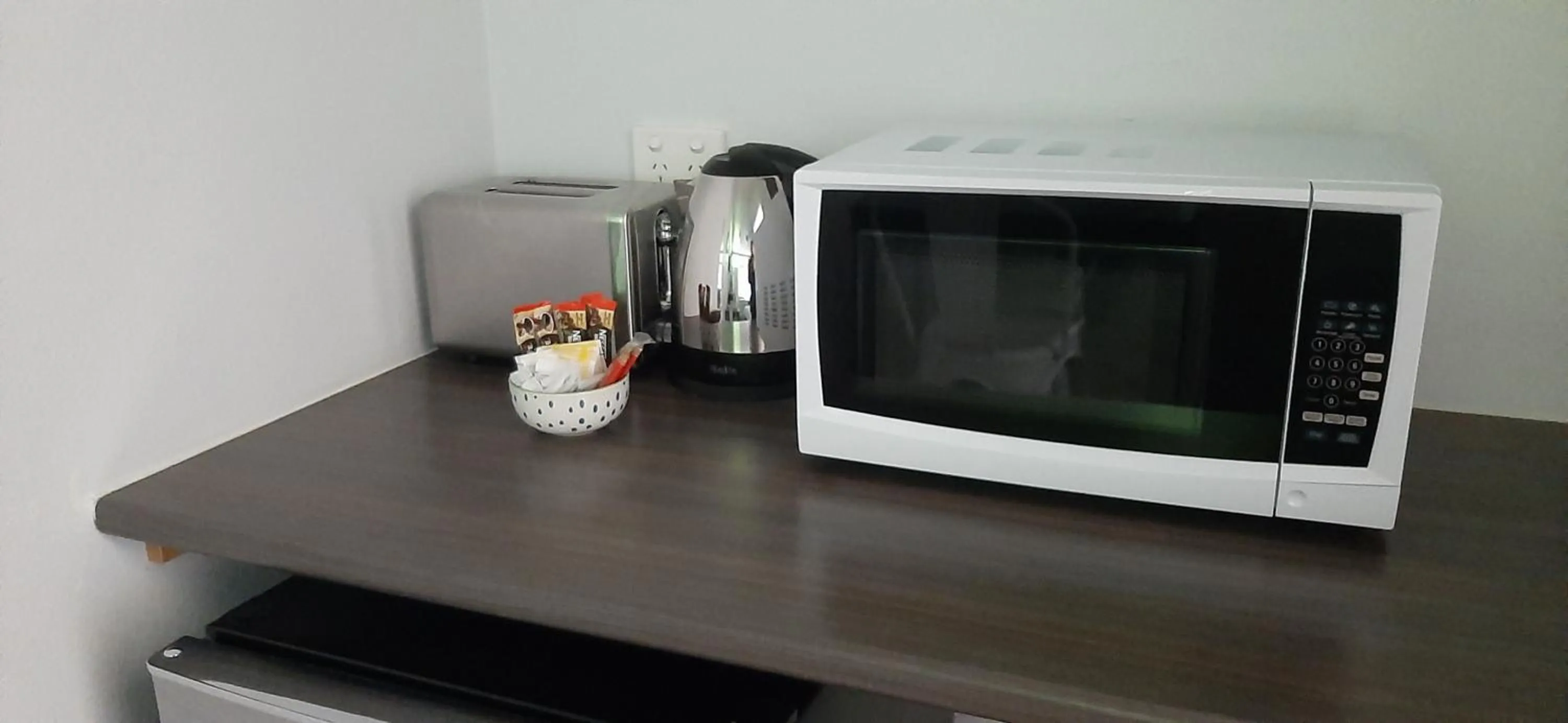 Coffee/tea facilities in Karuah Gardens Motel