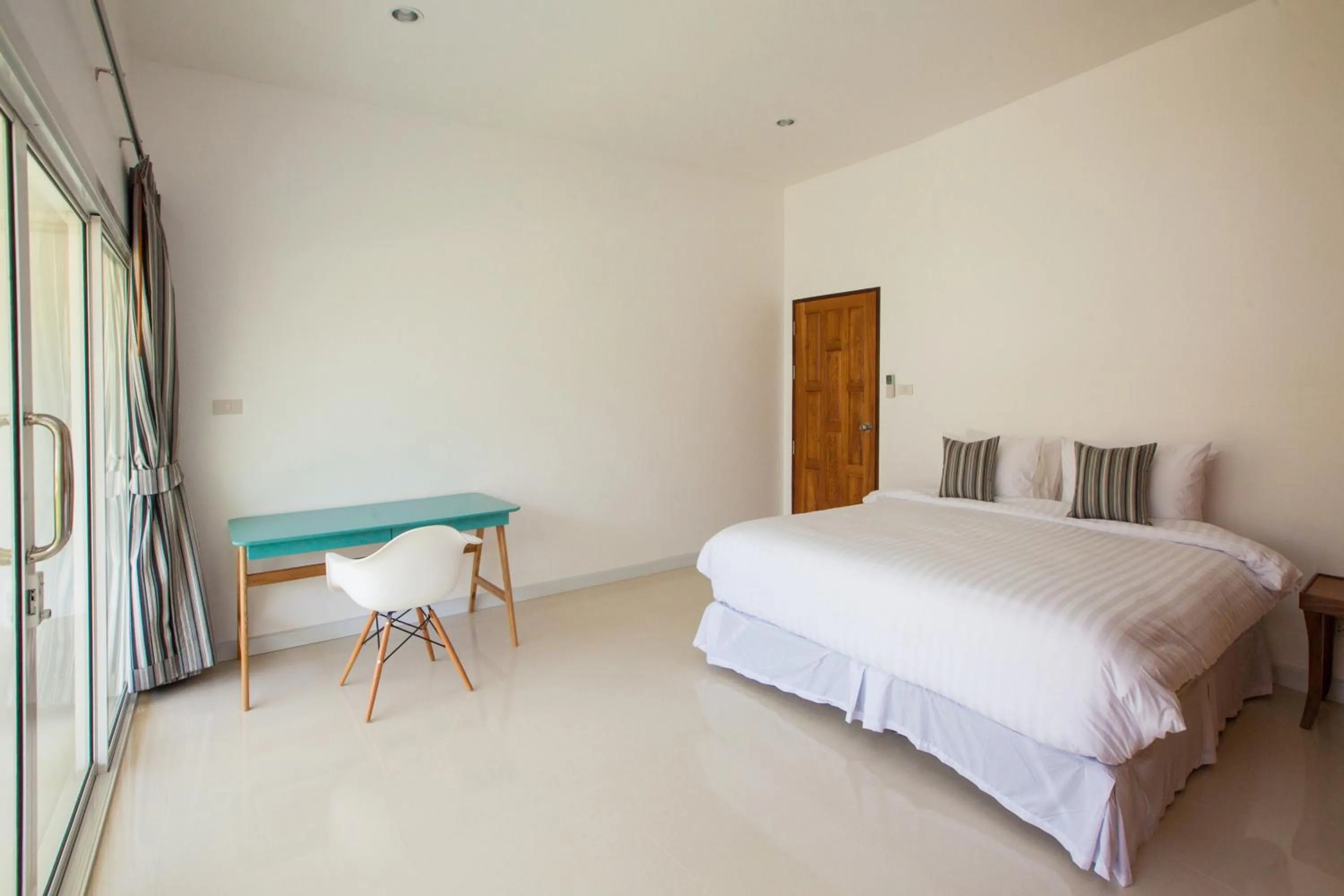 Bedroom, Bed in Baan Anna