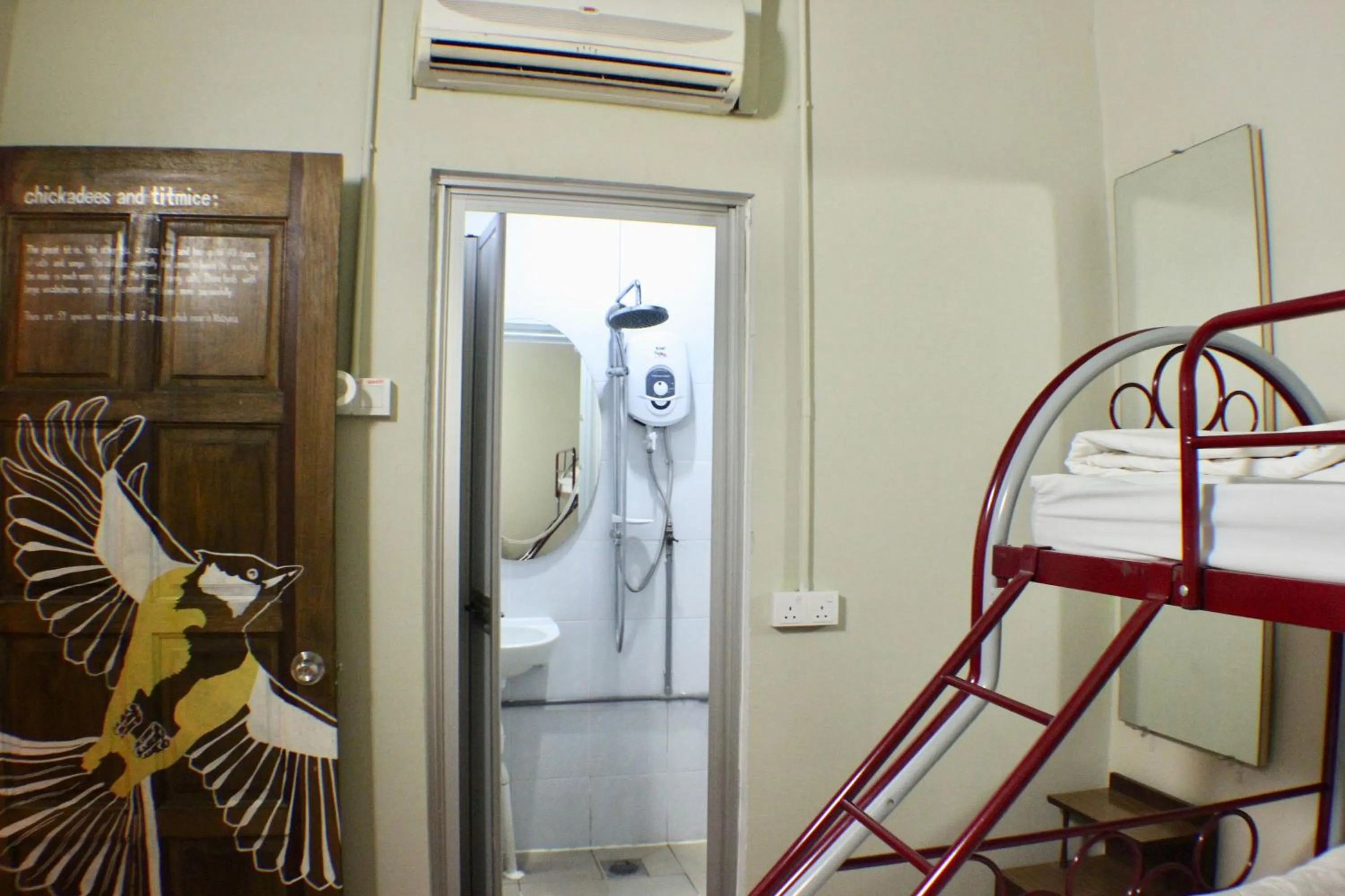 Birdnest Guesthouse, Gaia Rooftop Cafe