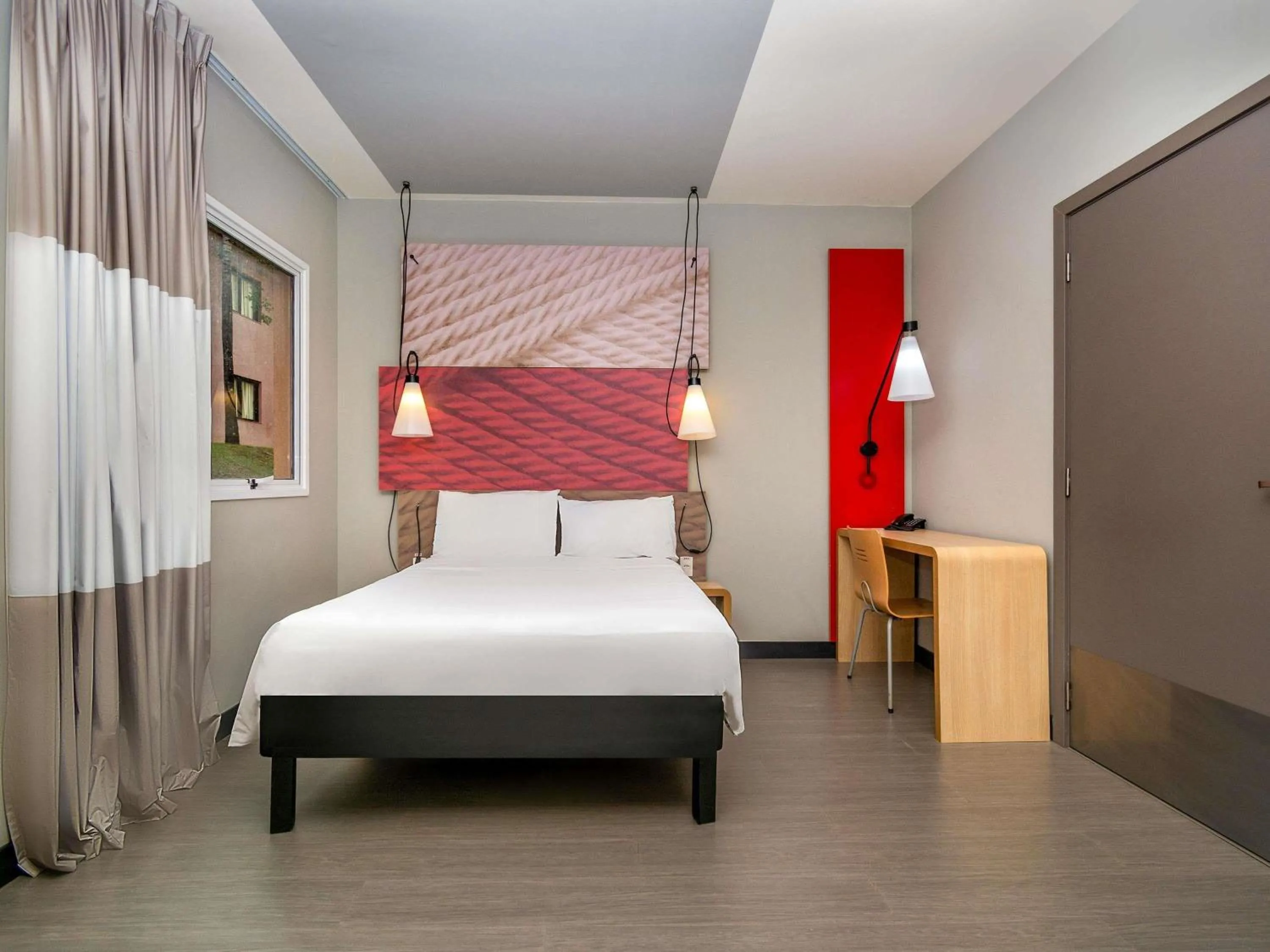 Bedroom, Bed in ibis Campo Grande