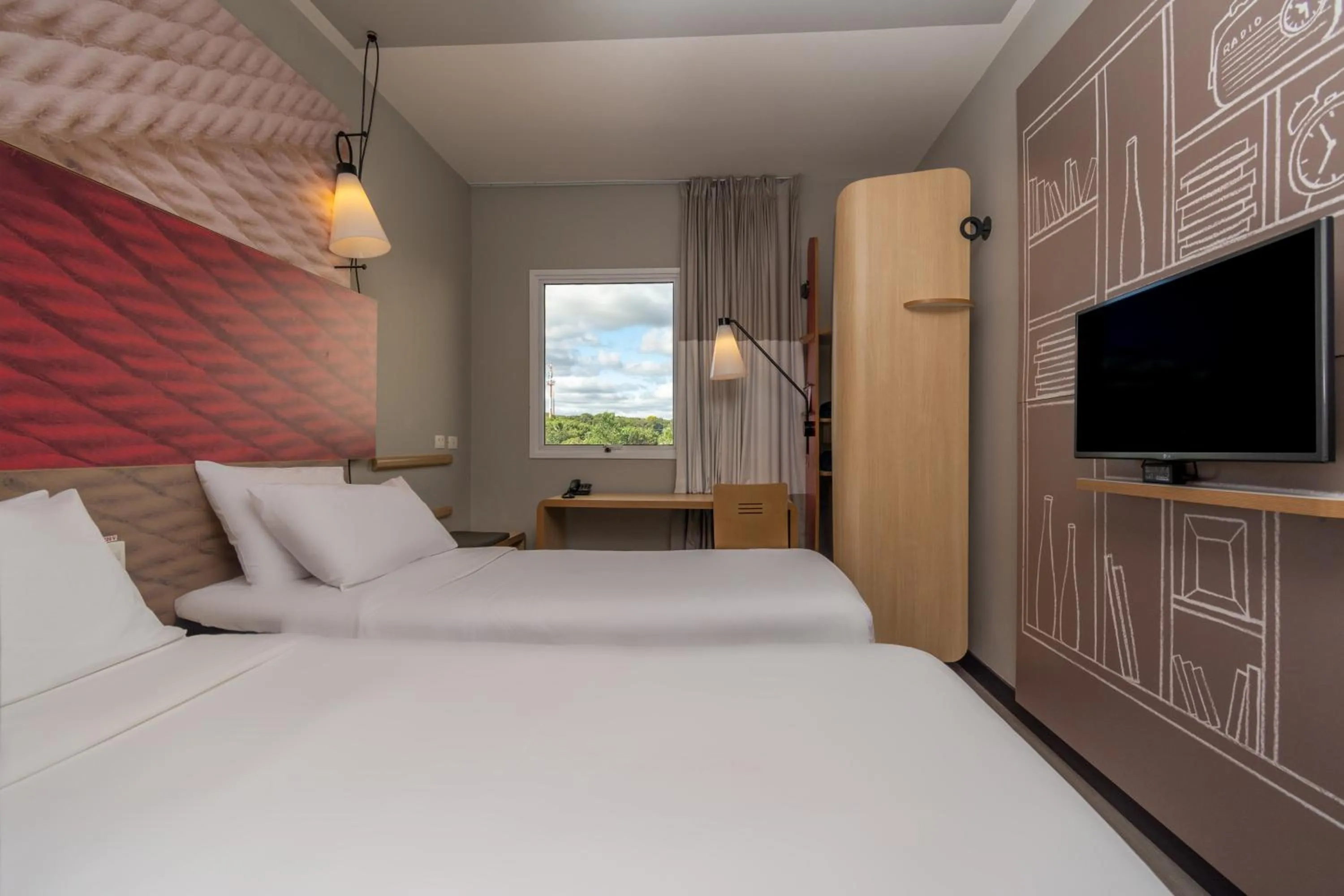 Bedroom, Bed in ibis Campo Grande