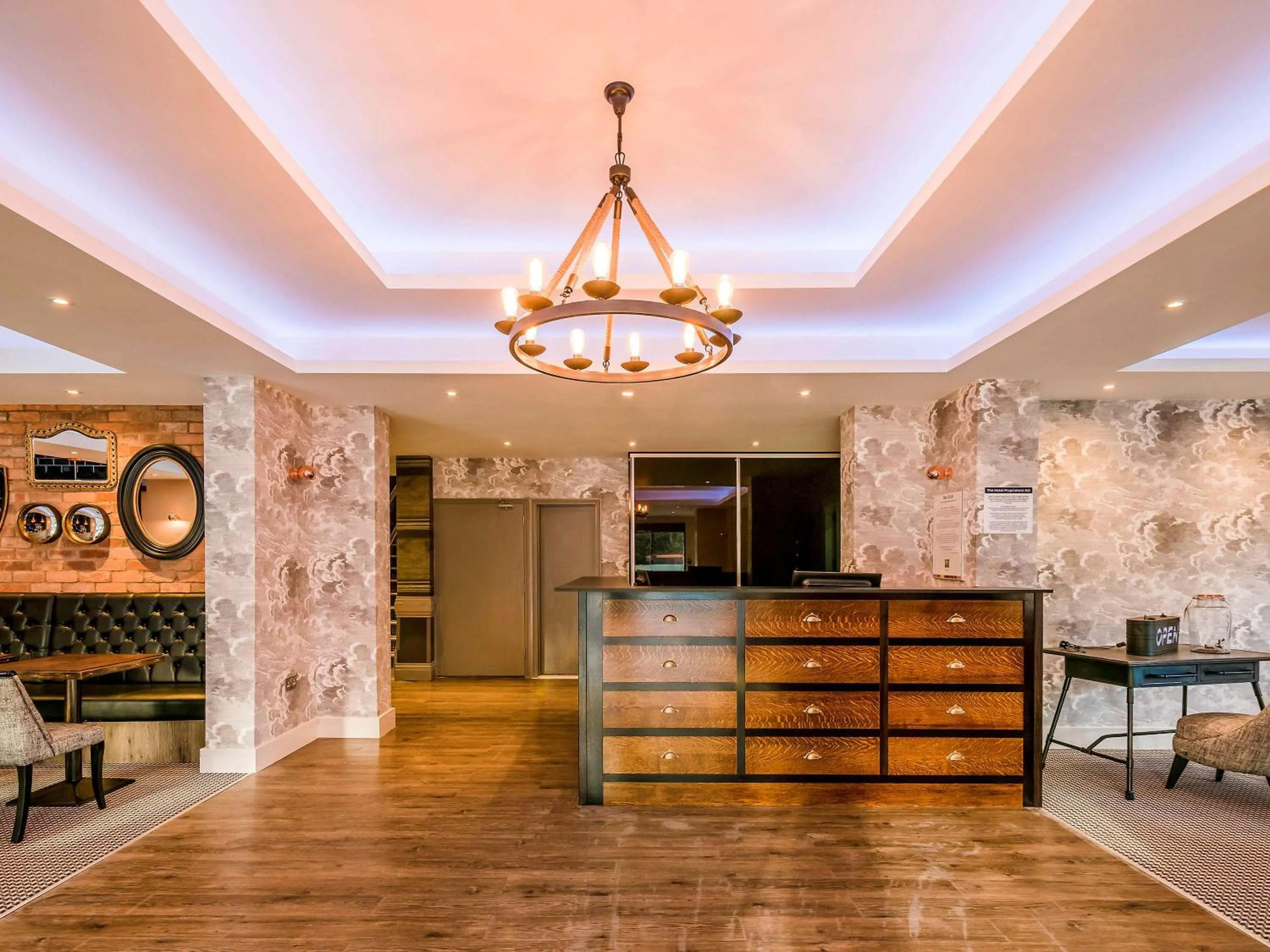 Property building, Lobby/Reception in Ibis Styles Birmingham Hagley Road