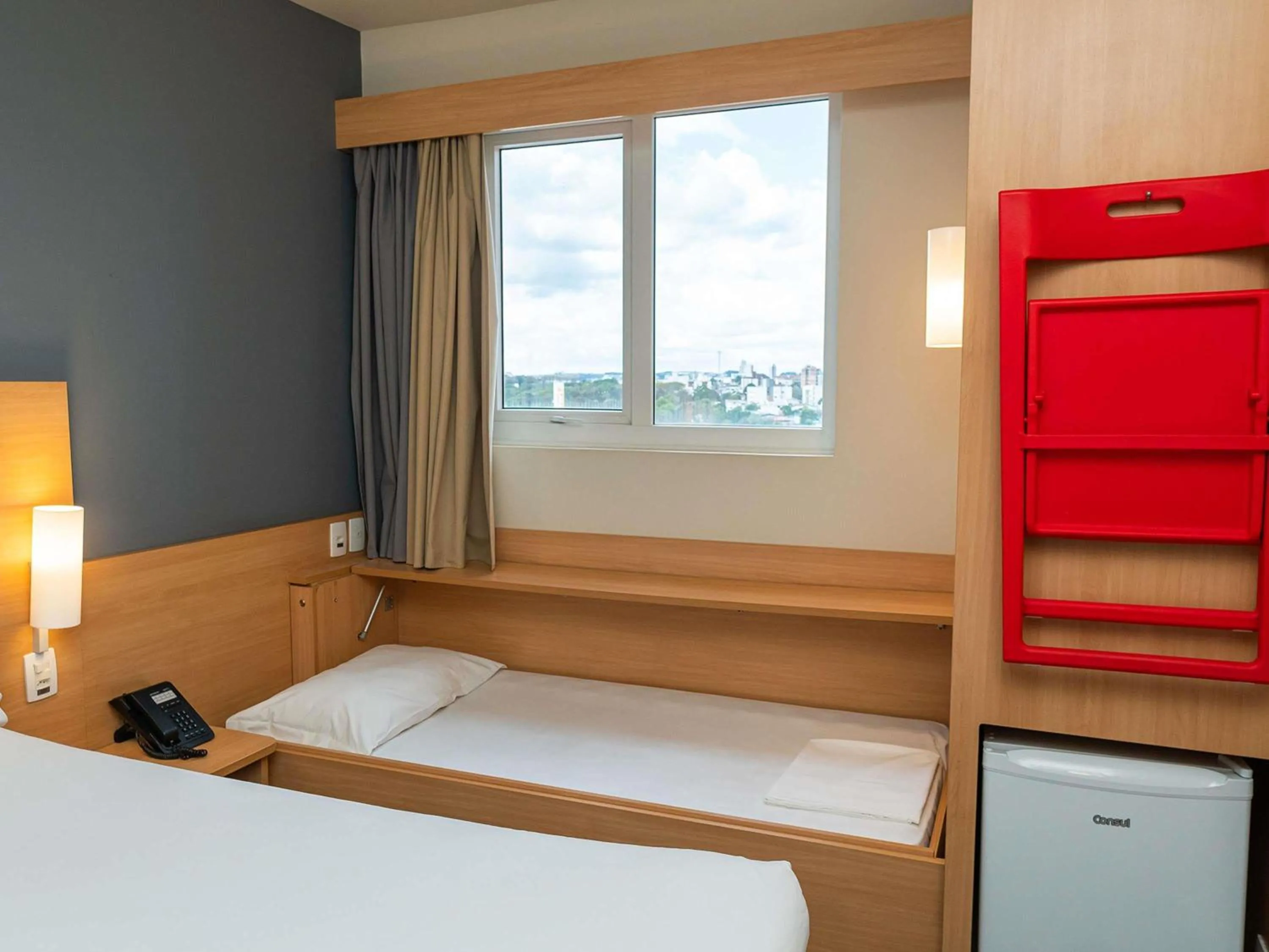 Bedroom, Bed in ibis Chapeco