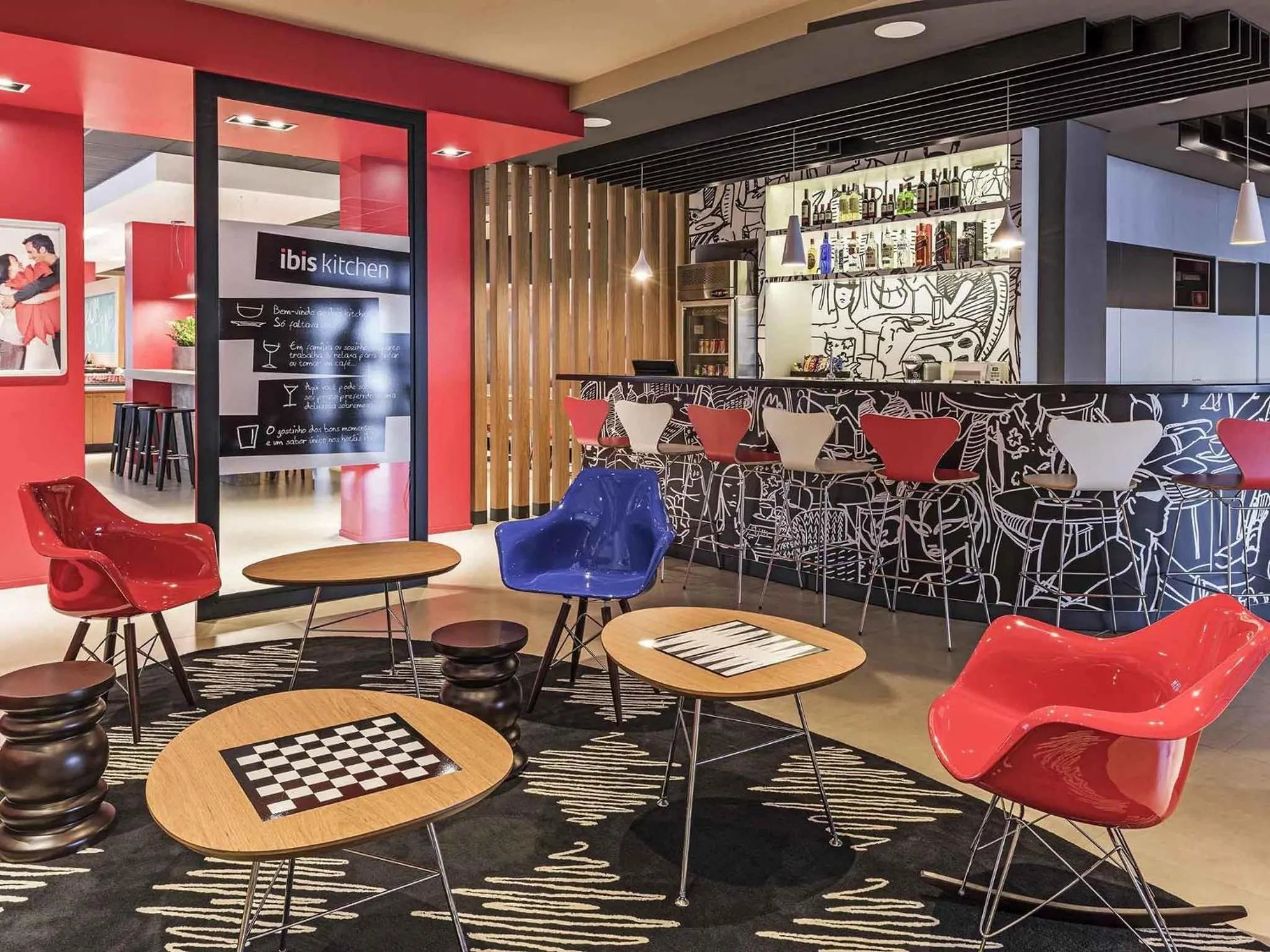 Lounge or bar in ibis Chapeco