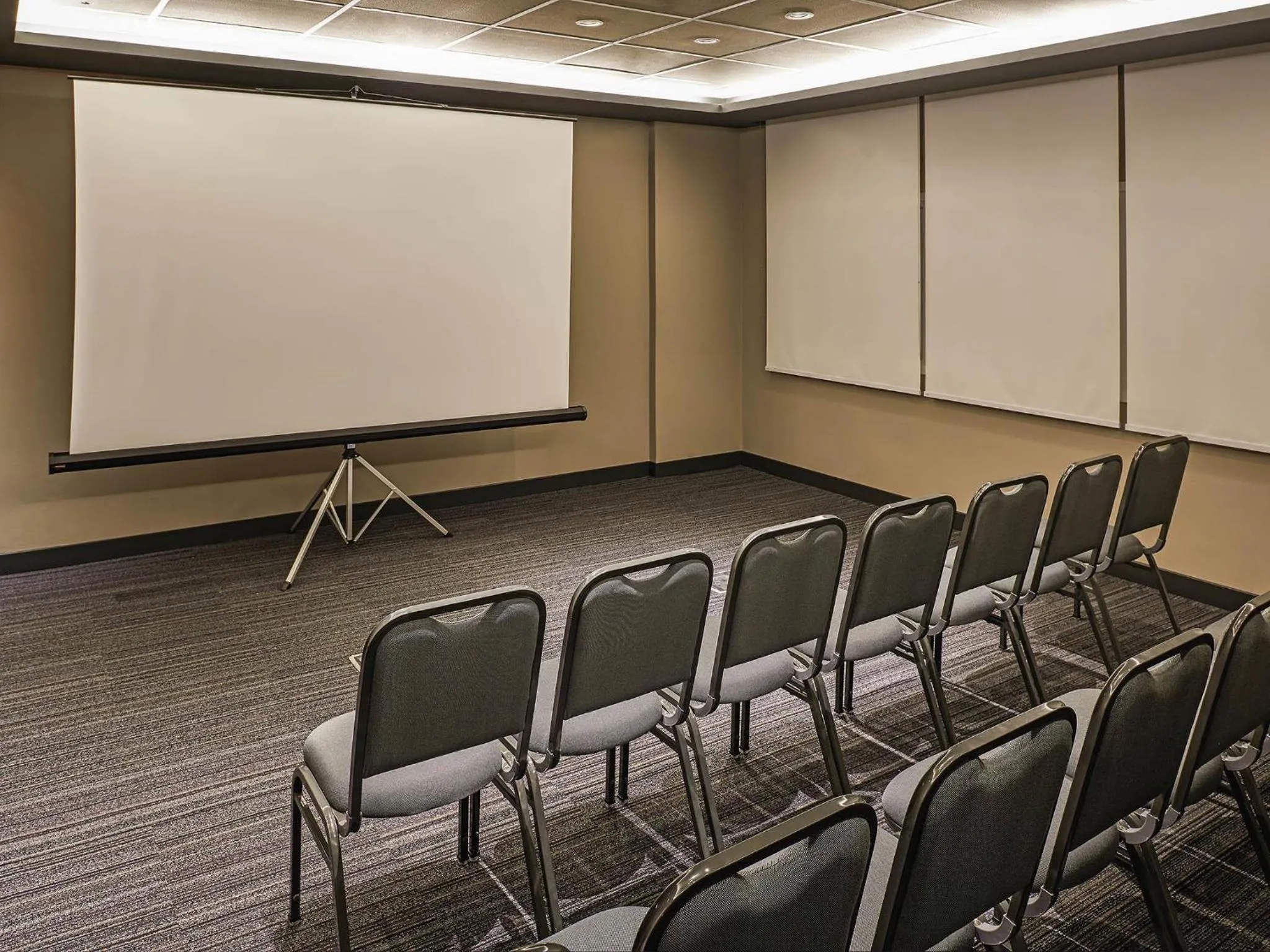 Meeting/conference room in ibis Jundiai Shopping