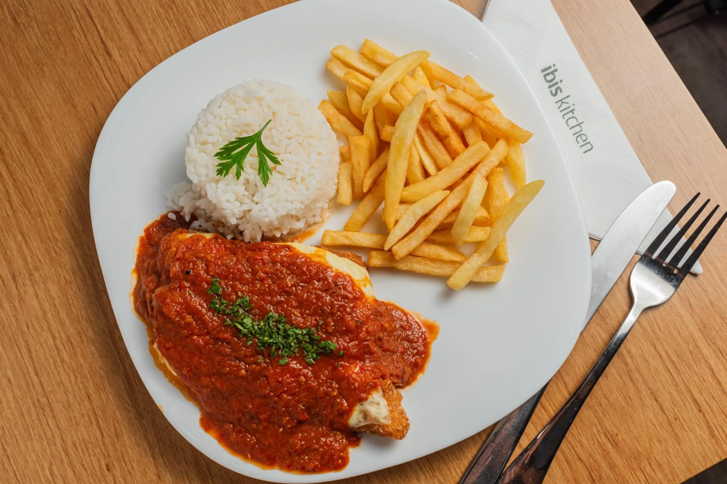 Food in ibis Criciuma