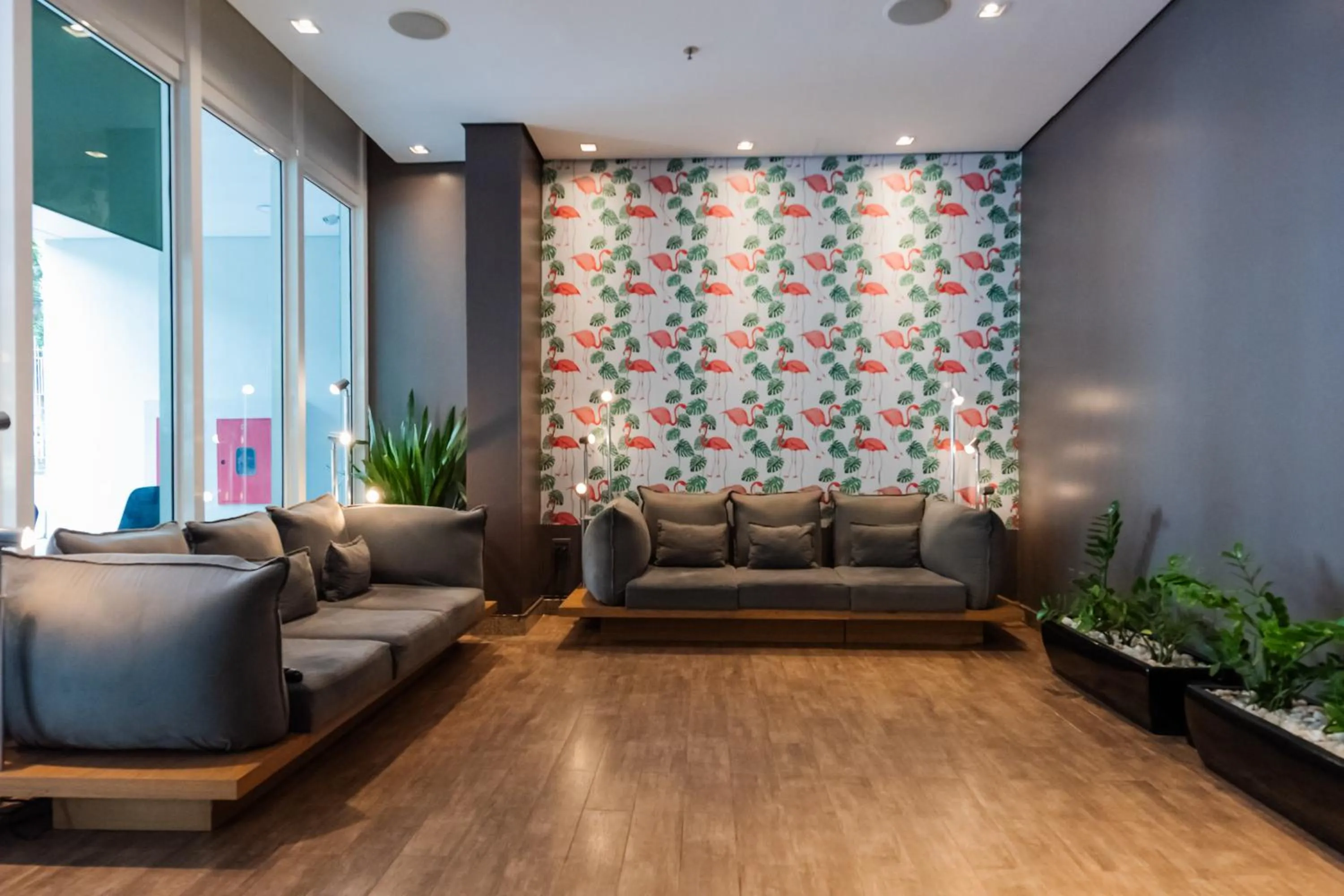 Lounge or bar in ibis Porto Alegre Moinhos de Vento