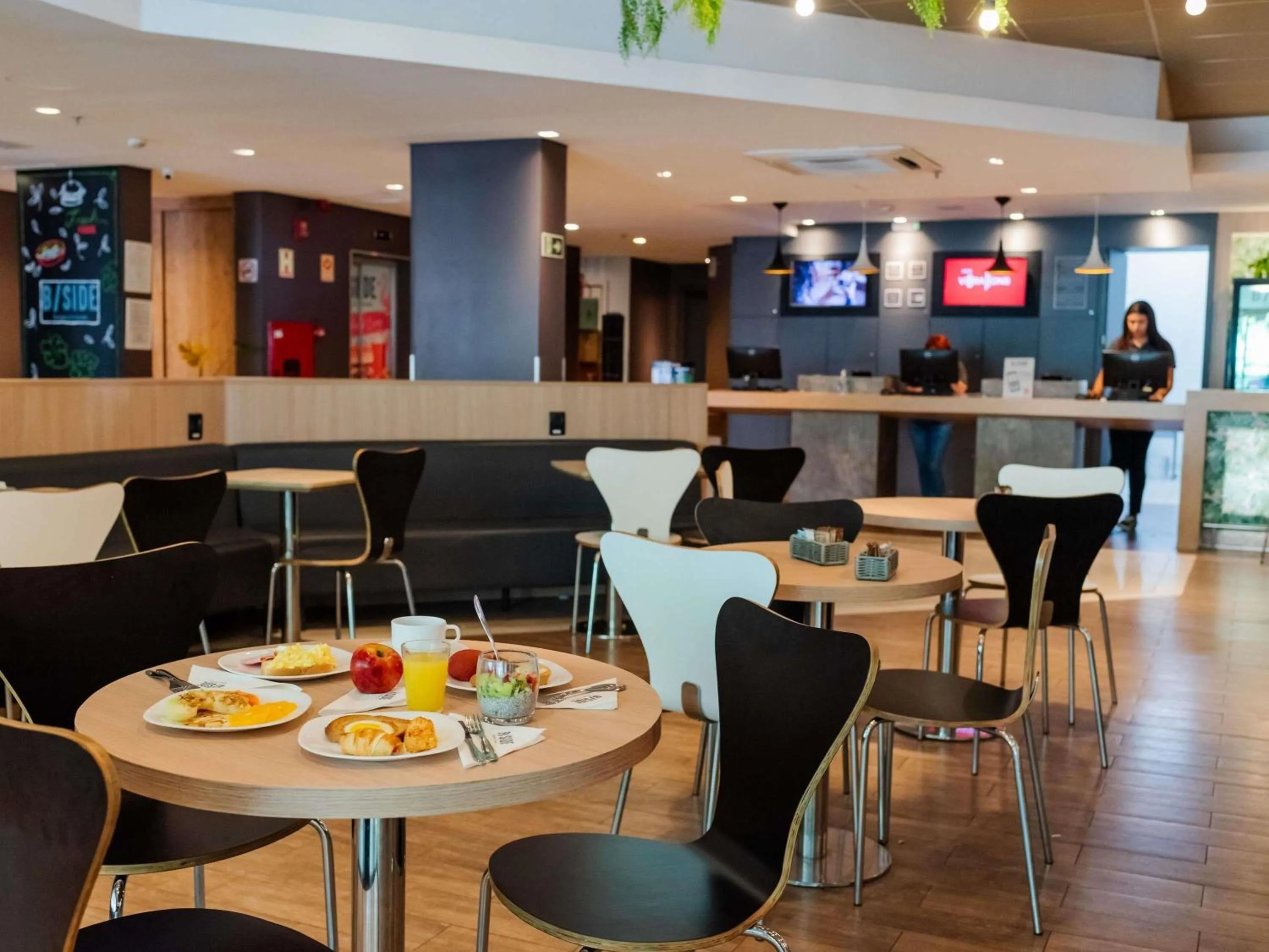 Property building in ibis Porto Alegre Moinhos de Vento