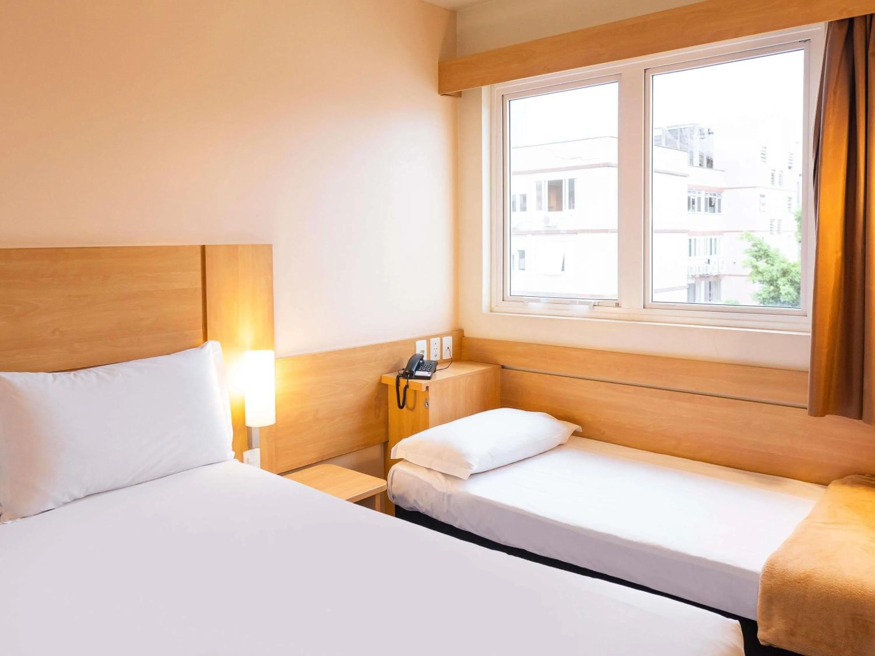 Bedroom, Bed in ibis Porto Alegre Moinhos de Vento