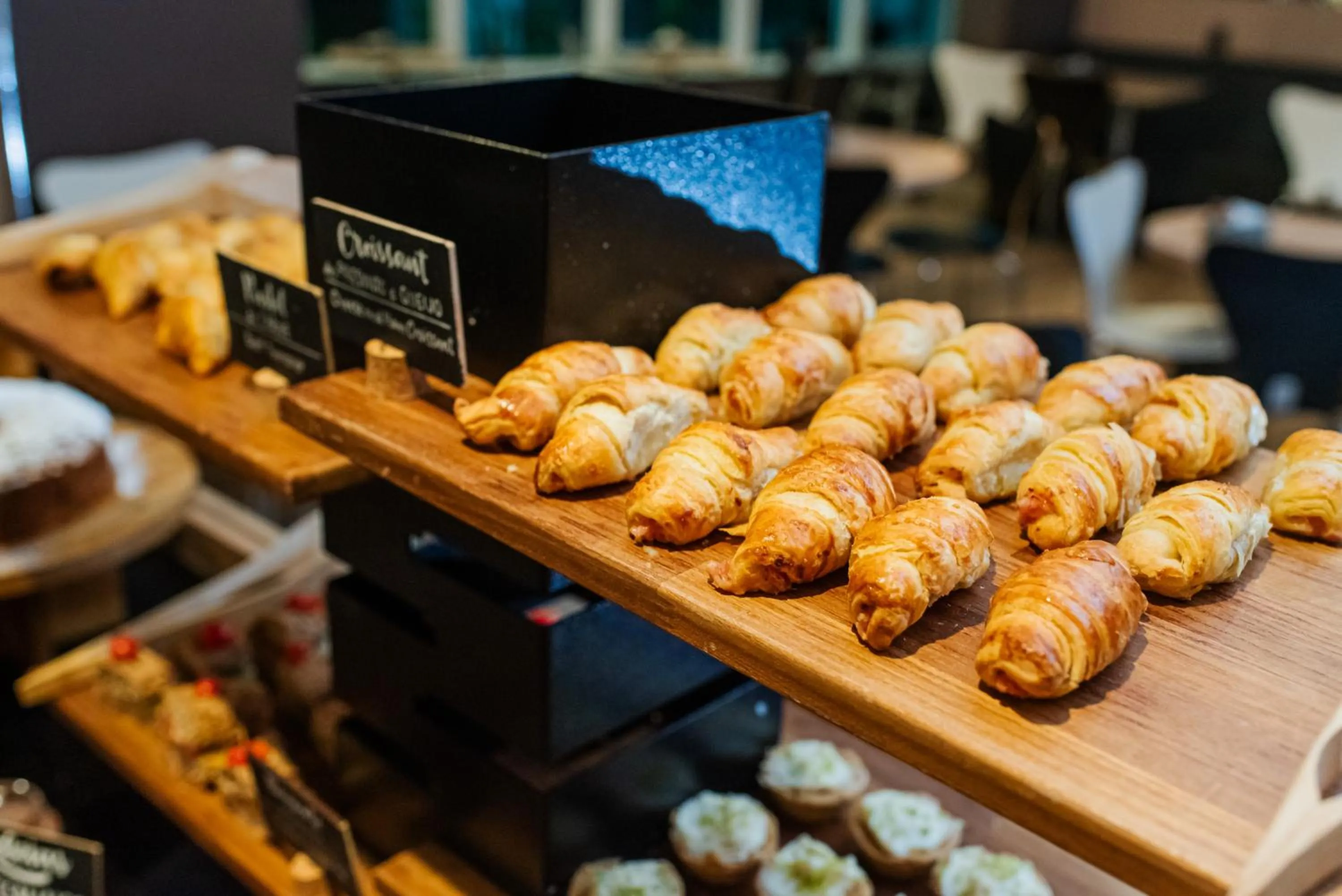 Breakfast in ibis Porto Alegre Moinhos de Vento