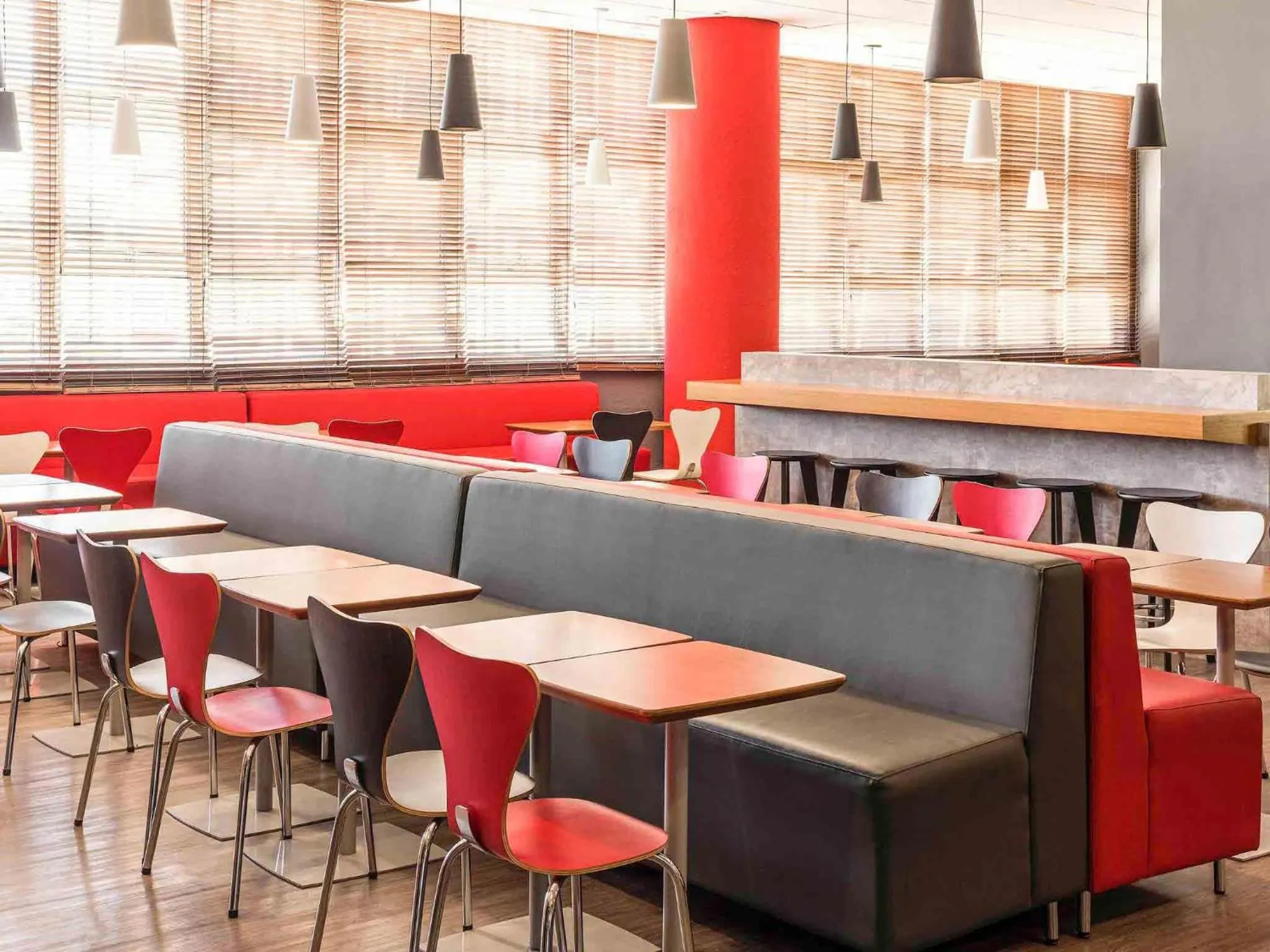 Restaurant/places to eat in ibis Sao Jose dos Campos Dutra